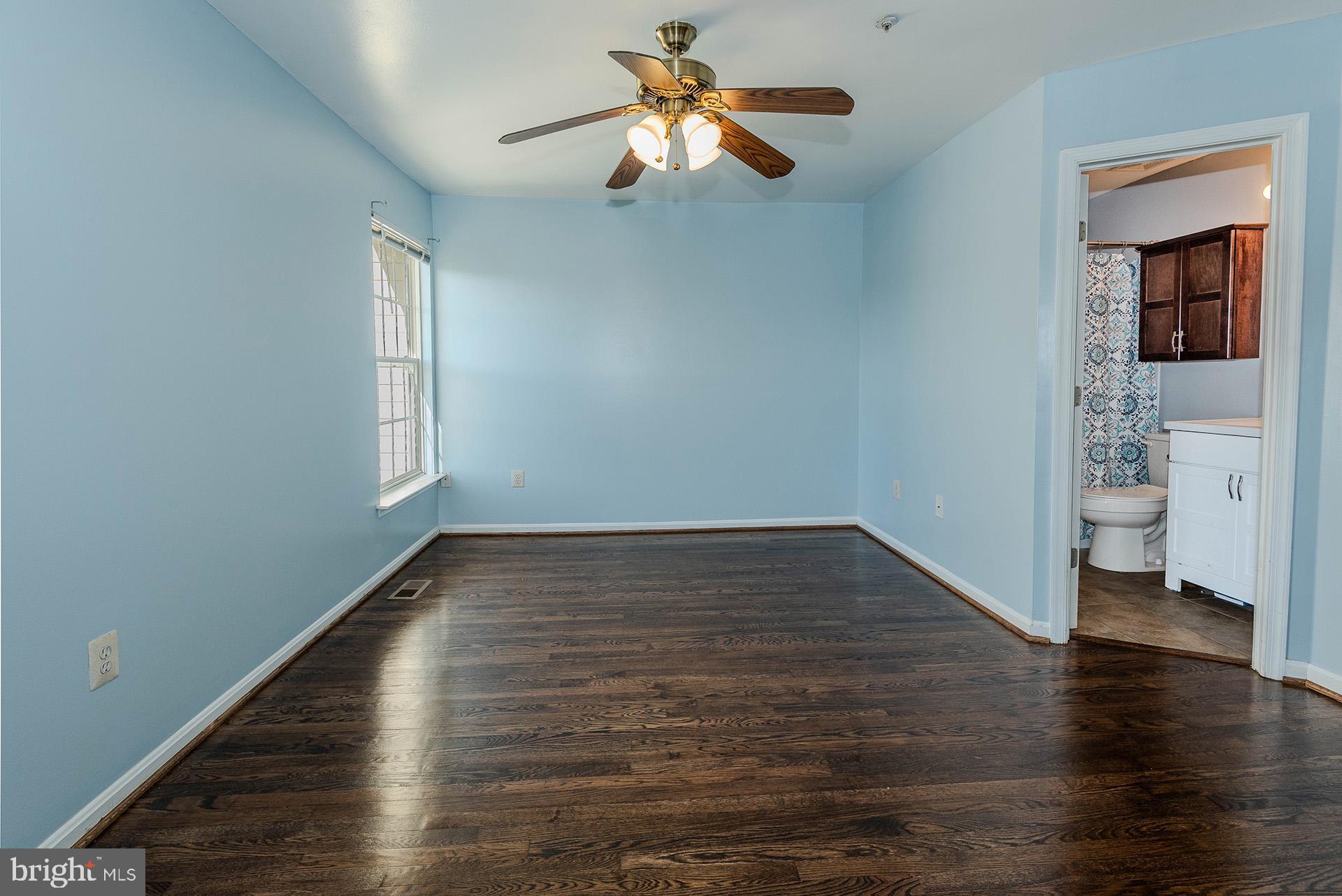 CEDAR GROVE AT CROFTON - Residential