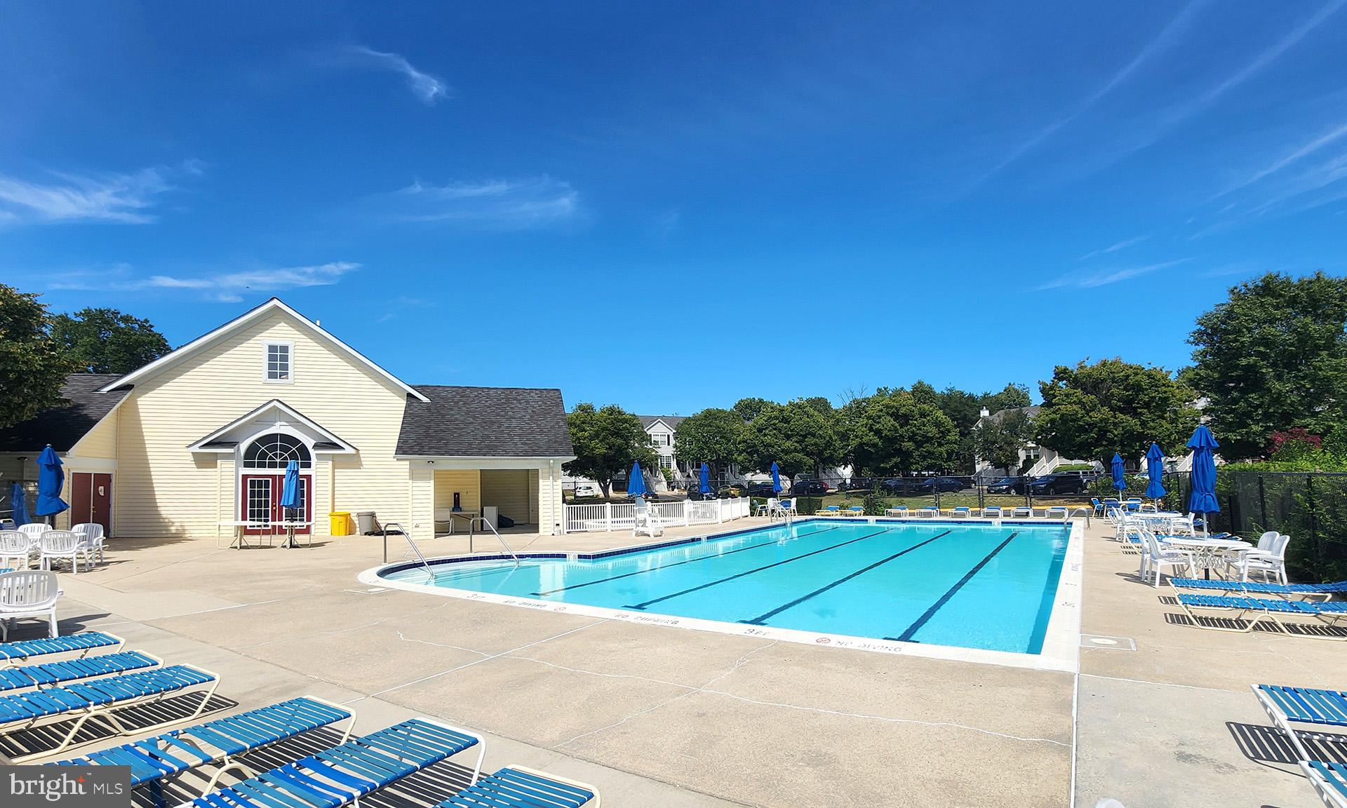 CEDAR GROVE AT CROFTON - Residential