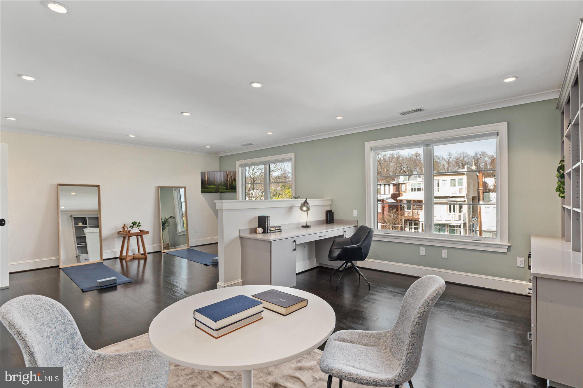 BURLEITH - Residential