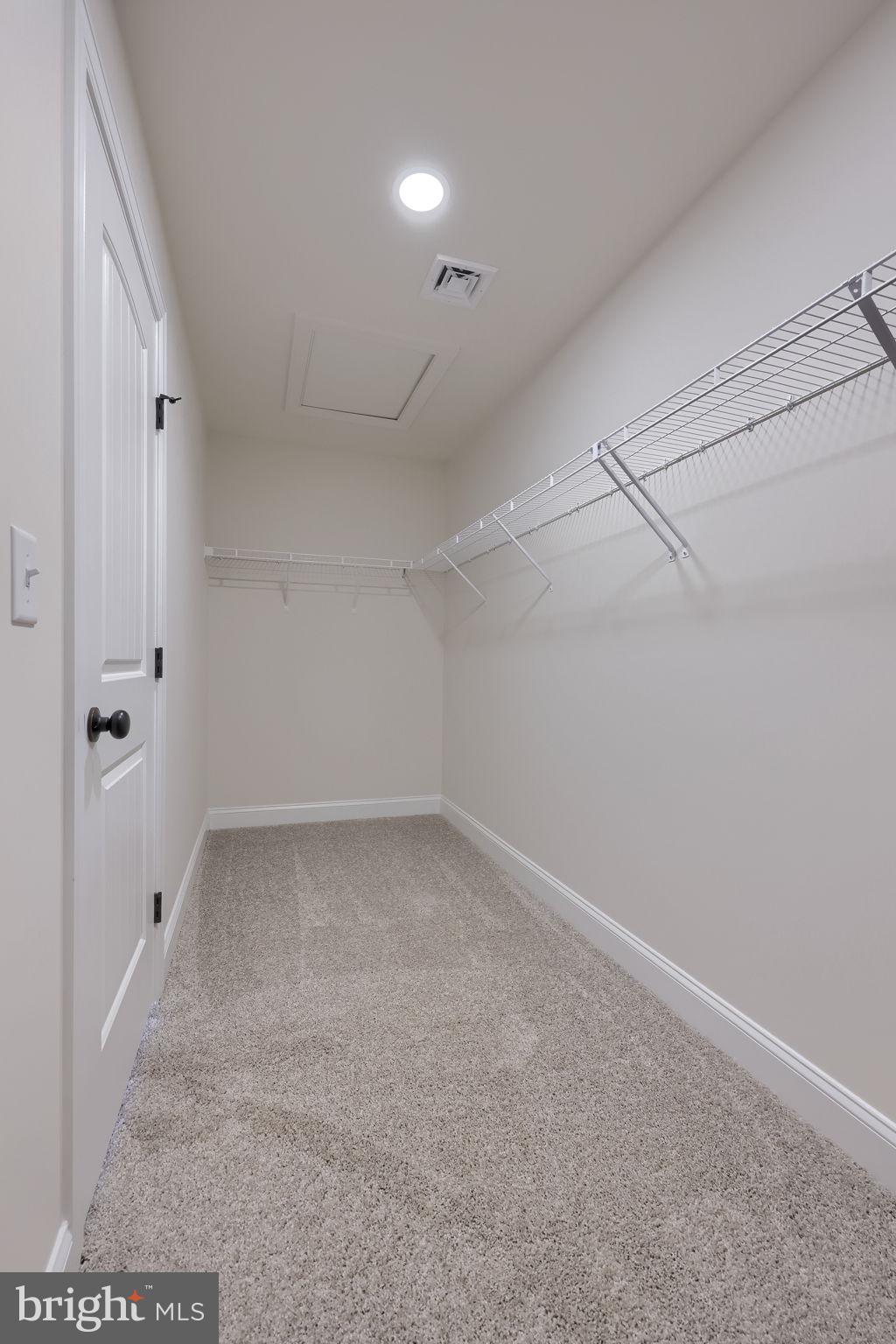 DONWOOD ESTATES - Residential