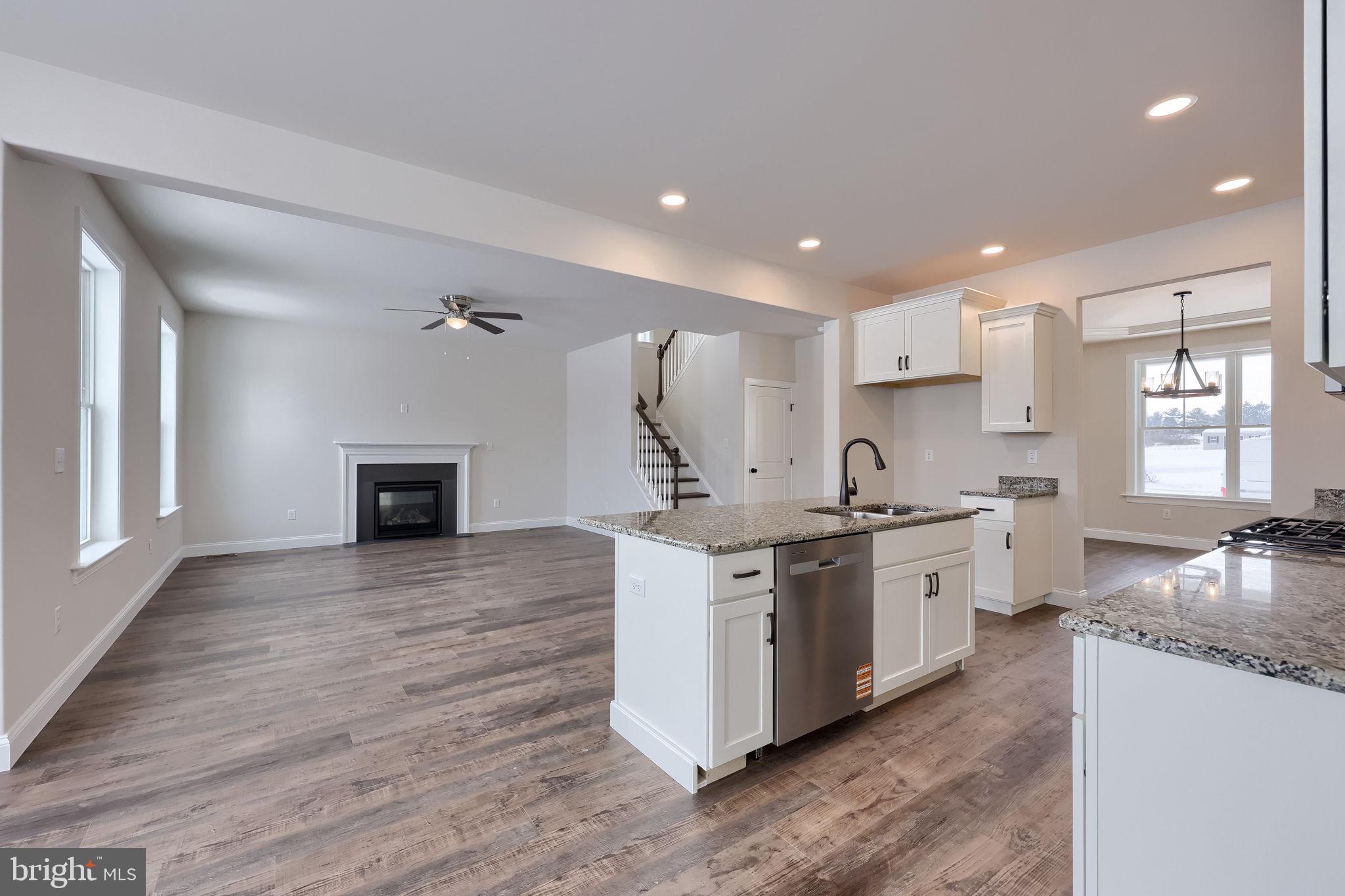 DONWOOD ESTATES - Residential