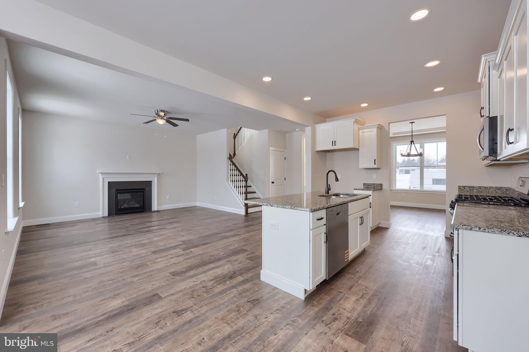 DONWOOD ESTATES - Residential