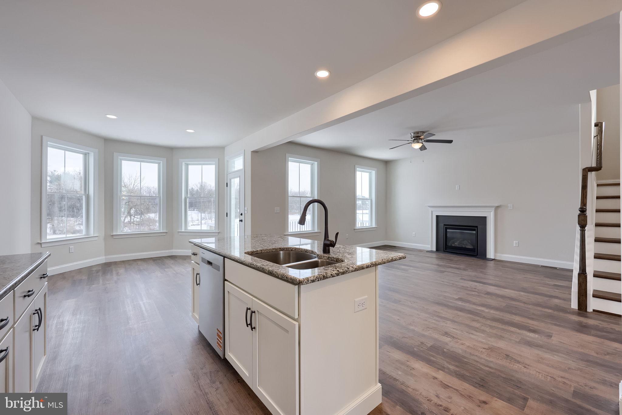 DONWOOD ESTATES - Residential