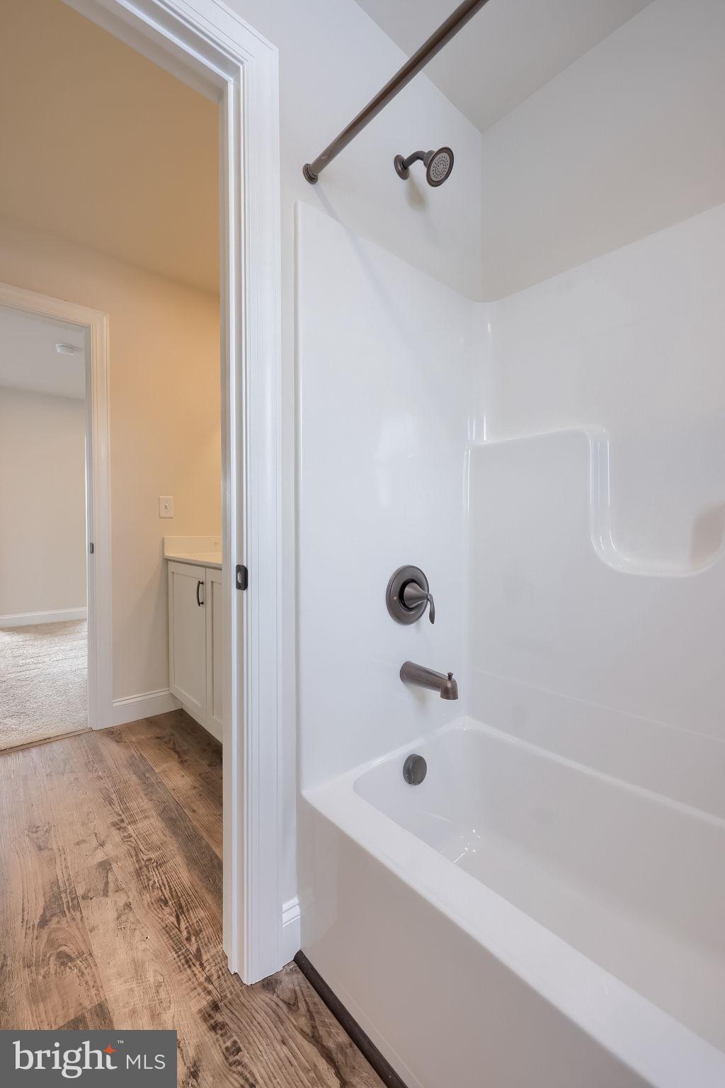 DONWOOD ESTATES - Residential