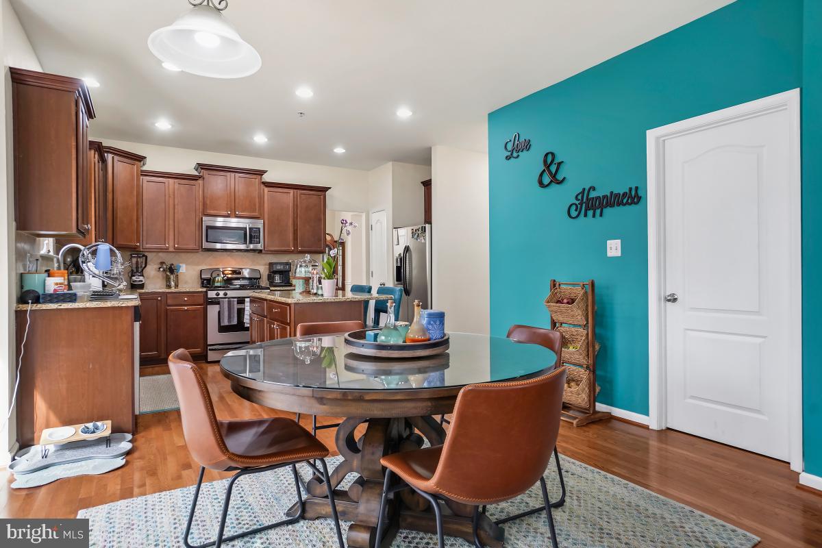 SUMMERWOOD - Residential