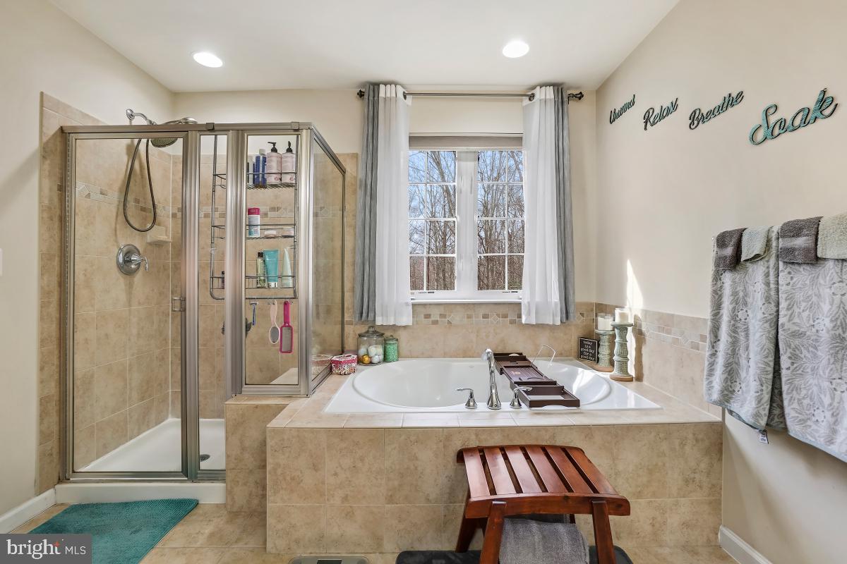 SUMMERWOOD - Residential