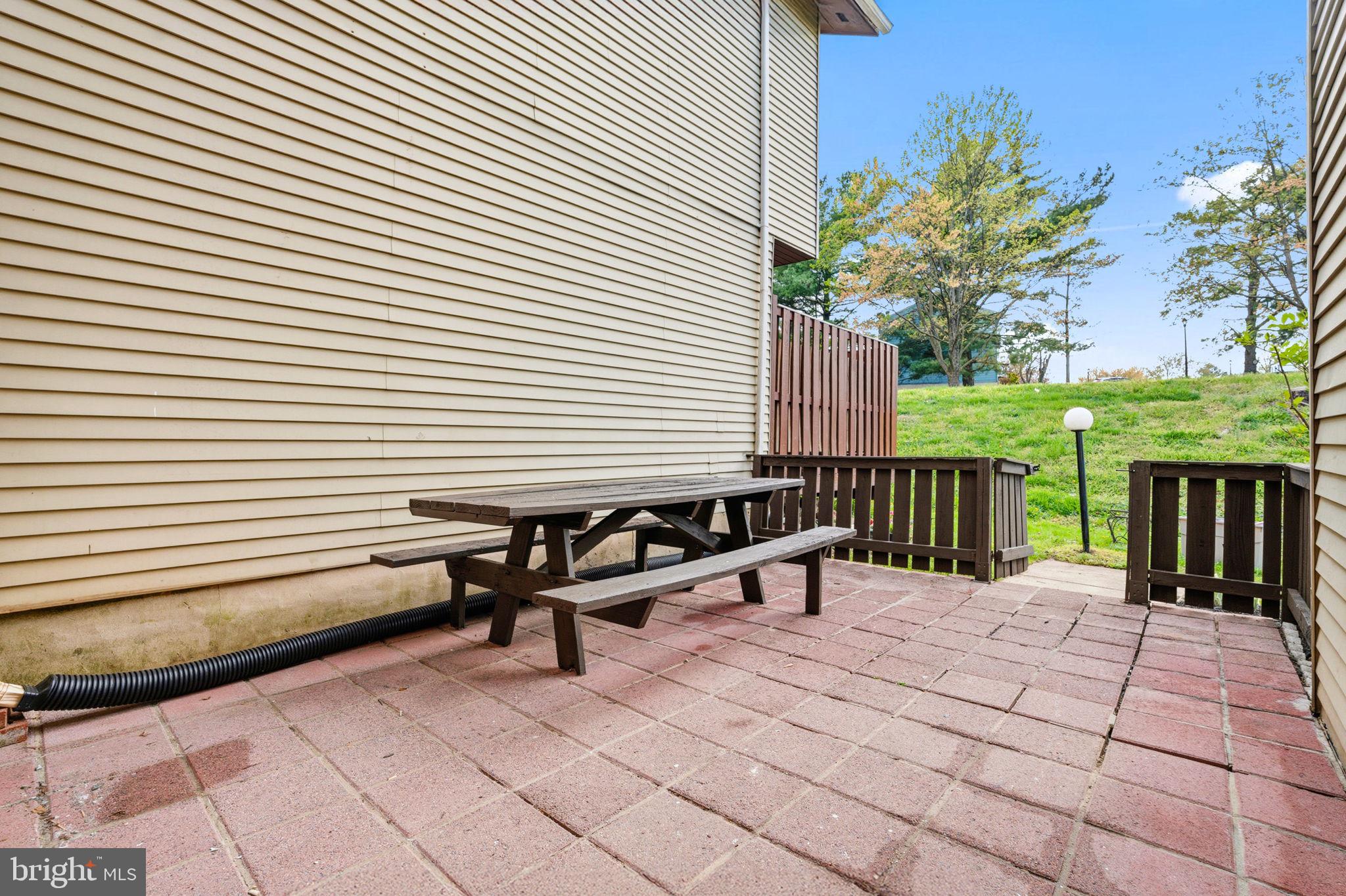 NEWPORT ESTATES - Residential