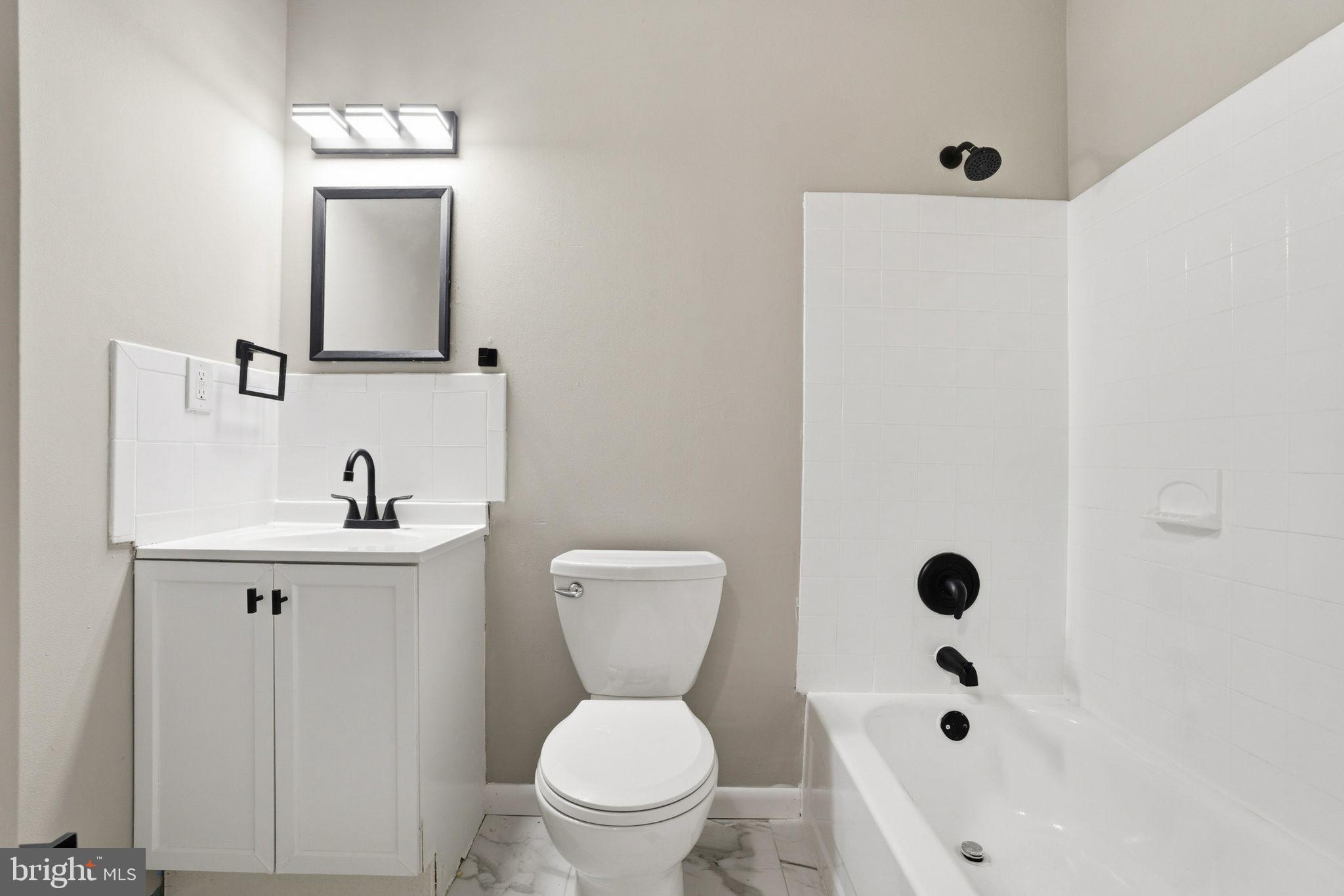 NEWPORT ESTATES - Residential