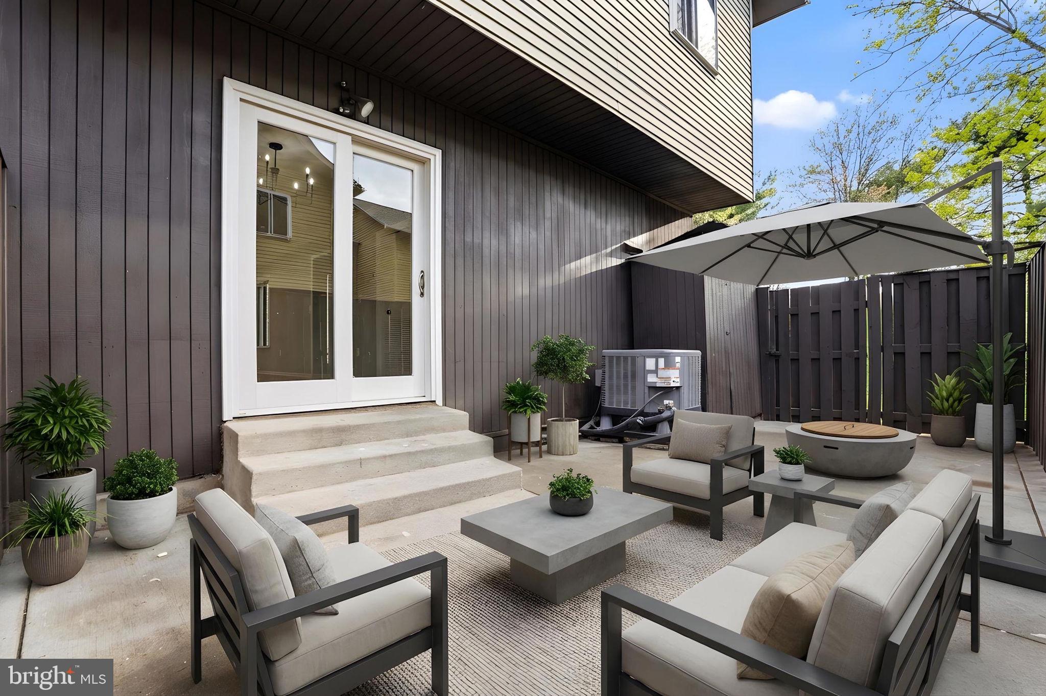 NEWPORT ESTATES - Residential