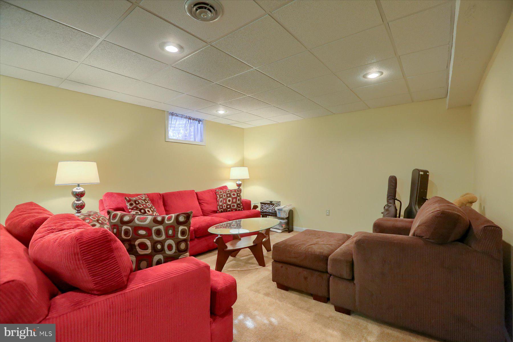 THE RIDINGS - Residential