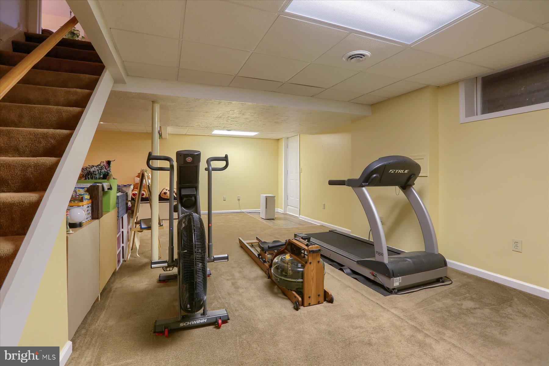 THE RIDINGS - Residential