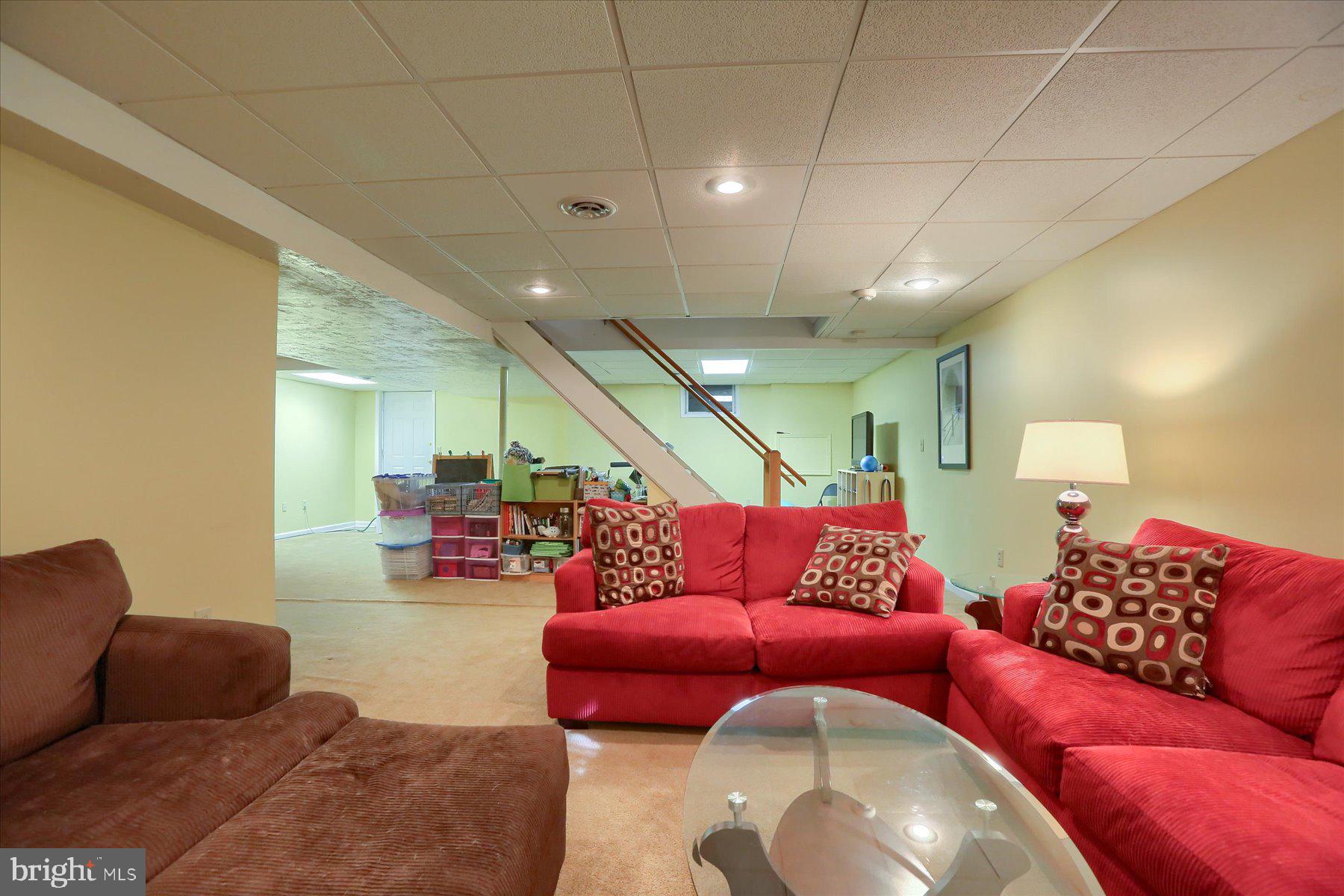 THE RIDINGS - Residential