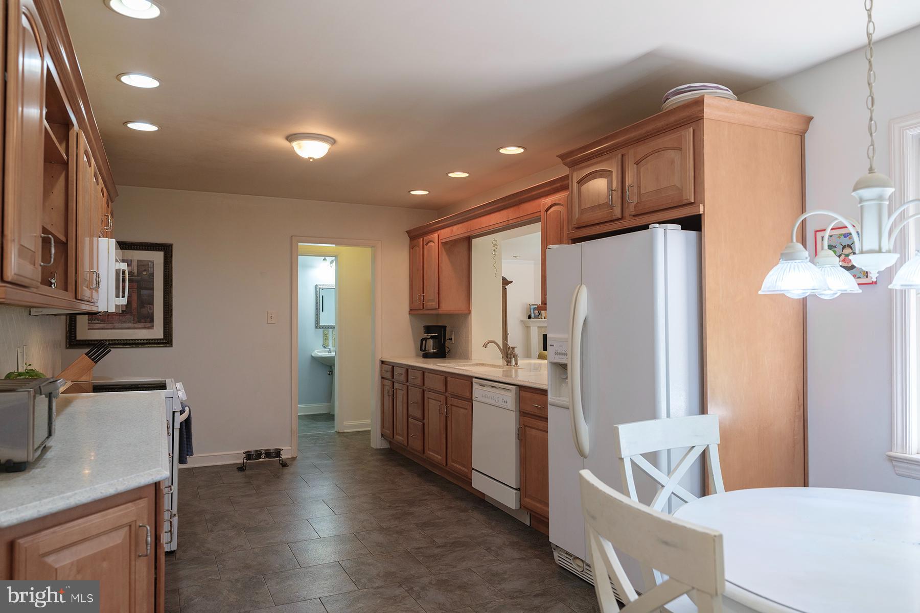 FOUNTAIN HEAD - Residential