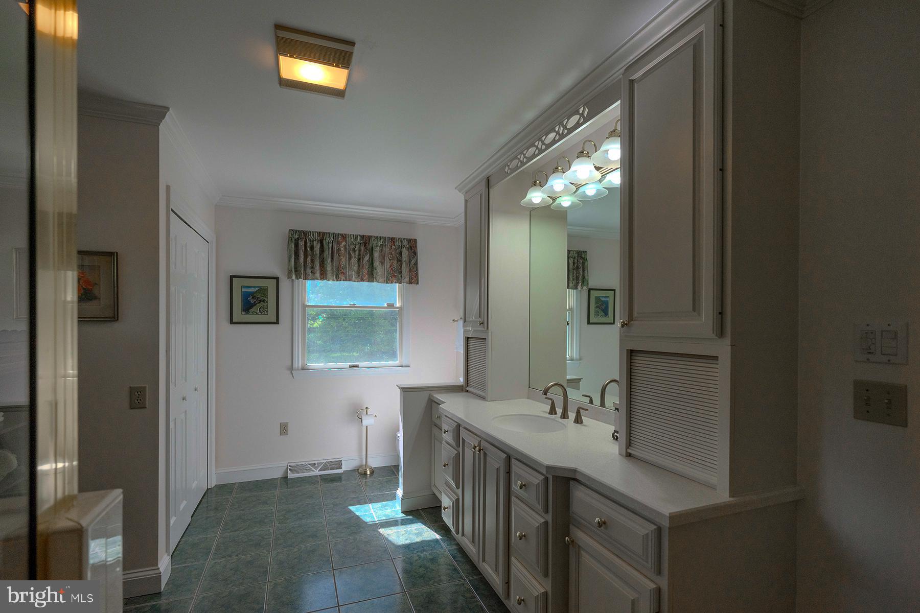 FOUNTAIN HEAD - Residential