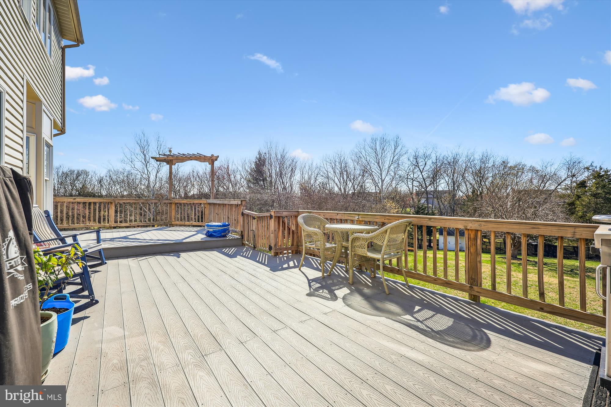 HUNTERS RUN - Residential