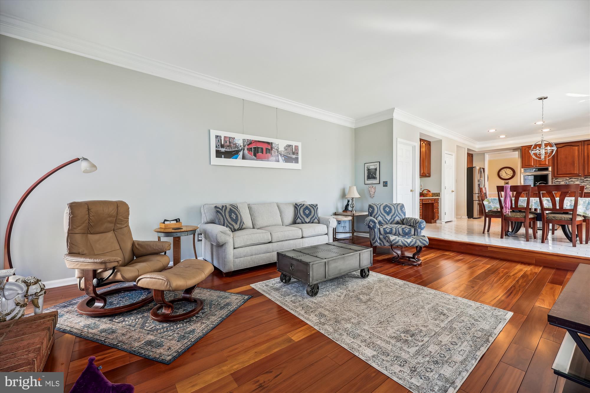 HUNTERS RUN - Residential