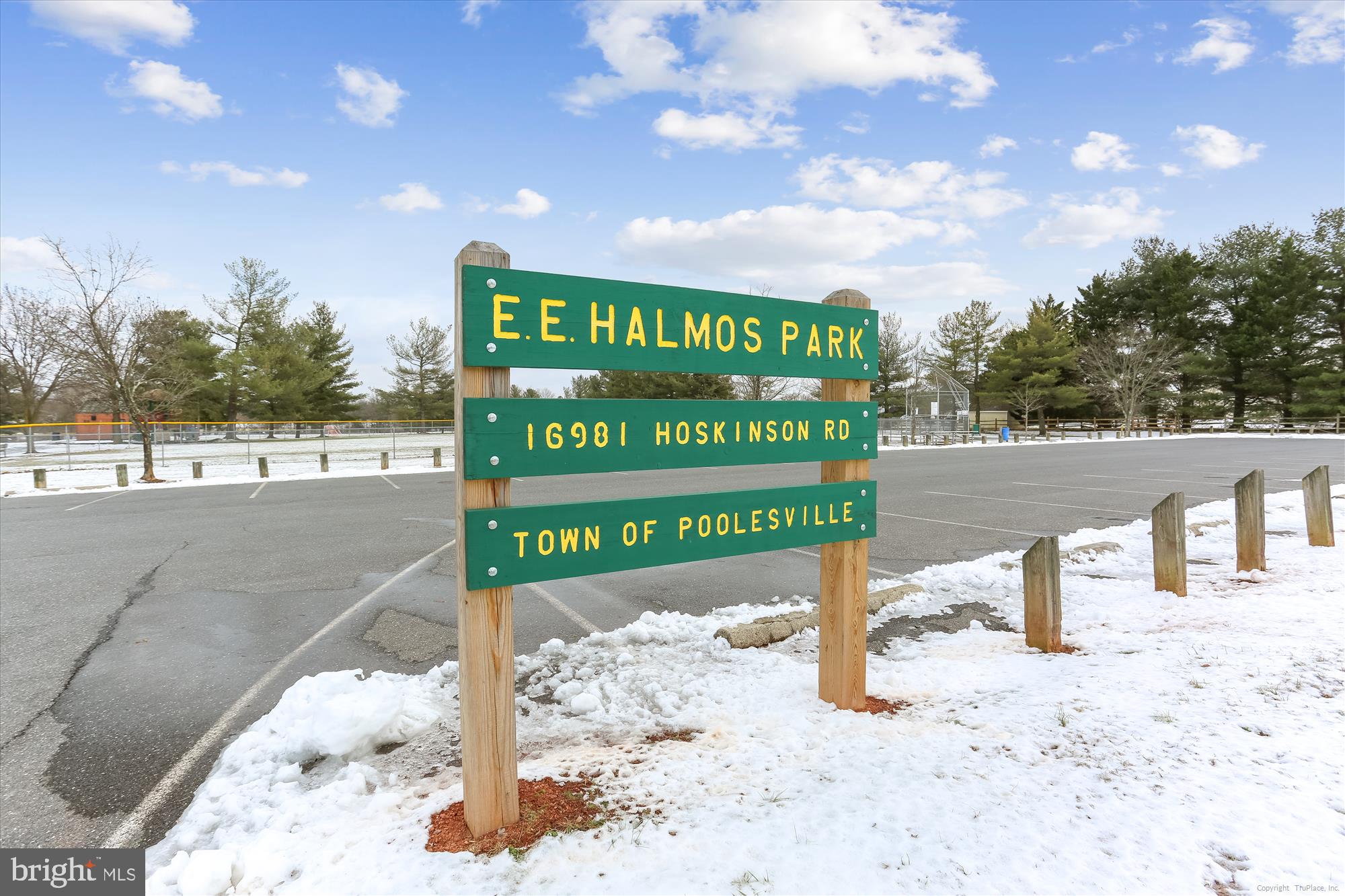 HUNTERS RUN - Residential