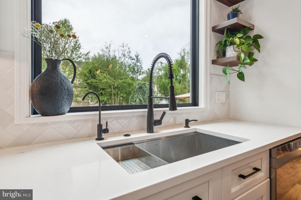 EVERGREEN VILLAGE - Residential