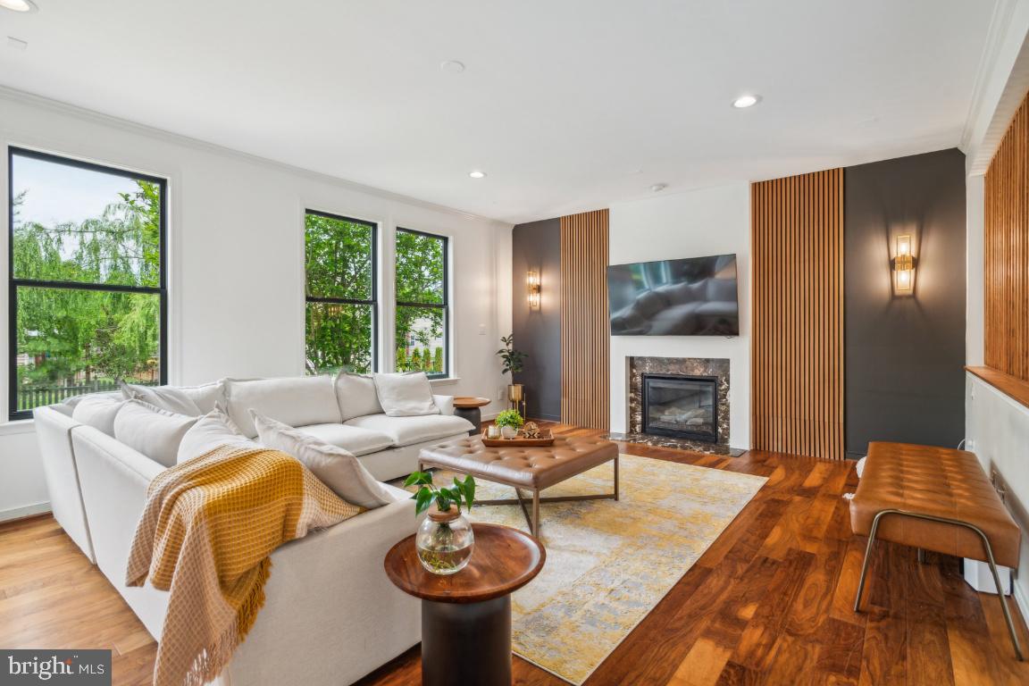 EVERGREEN VILLAGE - Residential