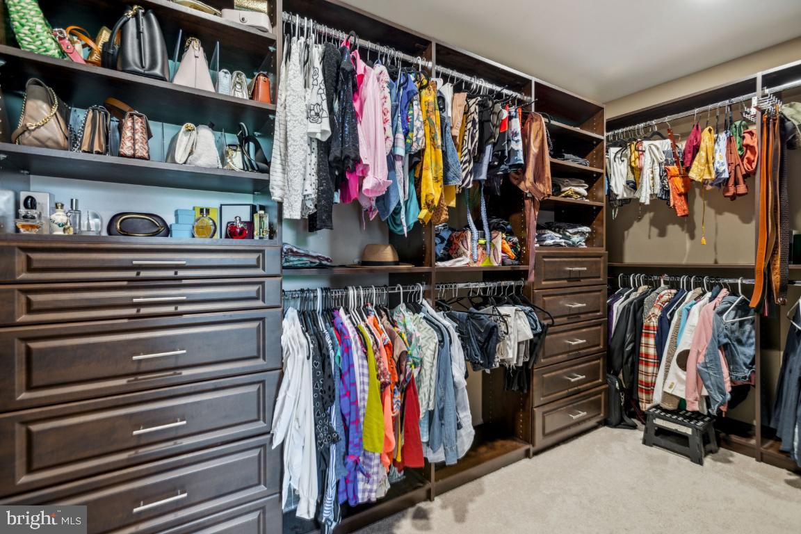 EVERGREEN VILLAGE - Residential