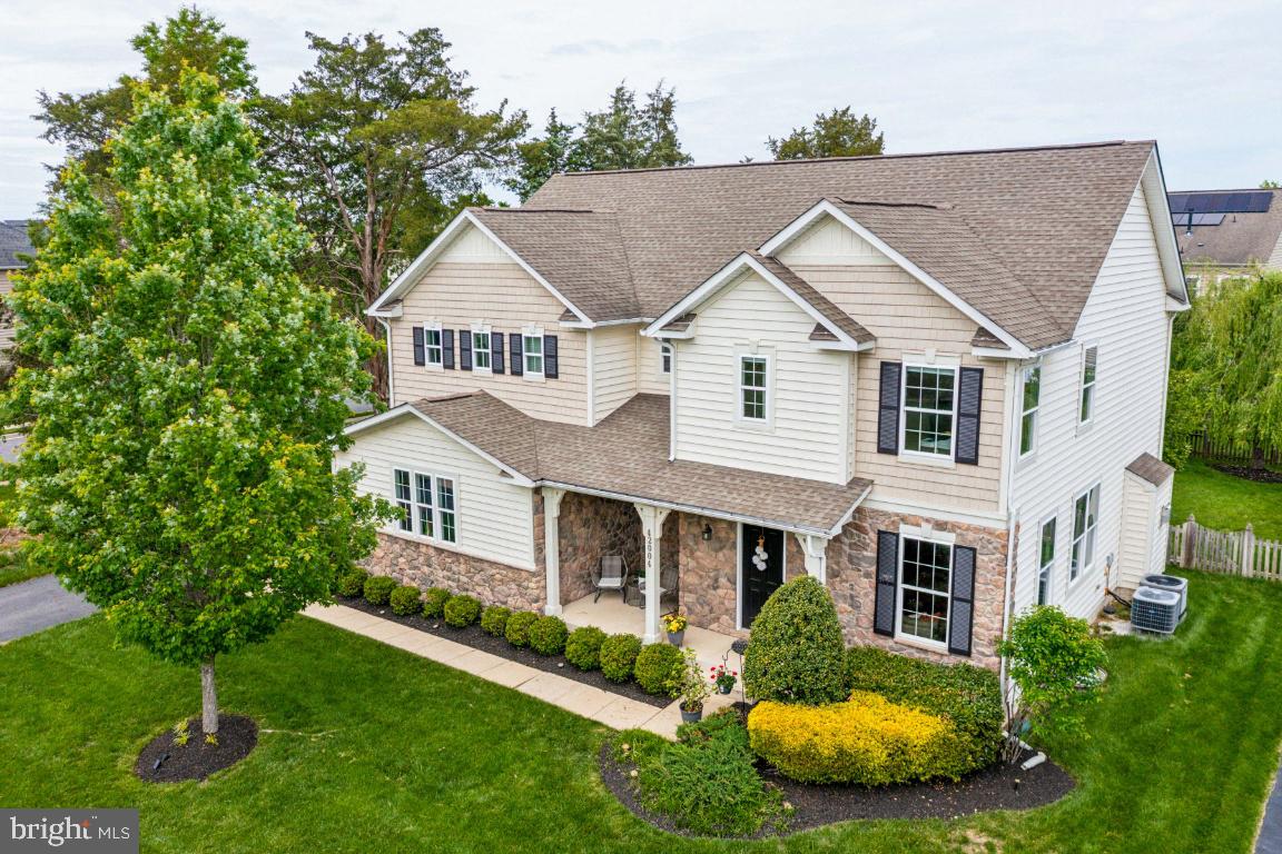 EVERGREEN VILLAGE - Residential