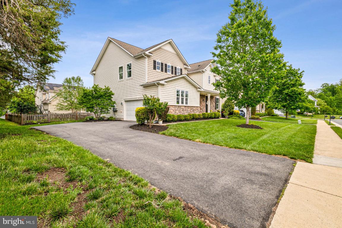 EVERGREEN VILLAGE - Residential