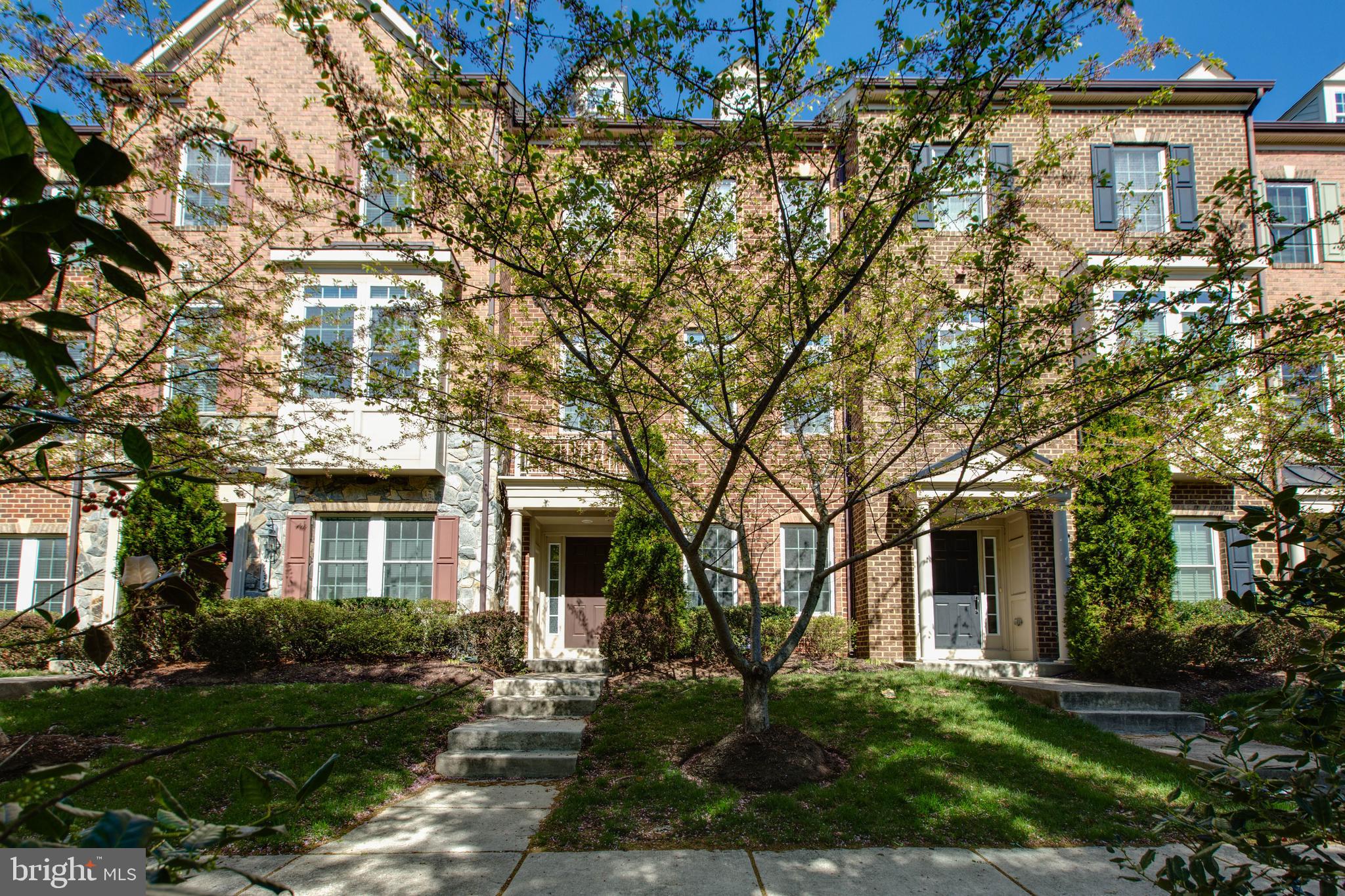 PARKSIDE - Residential Lease