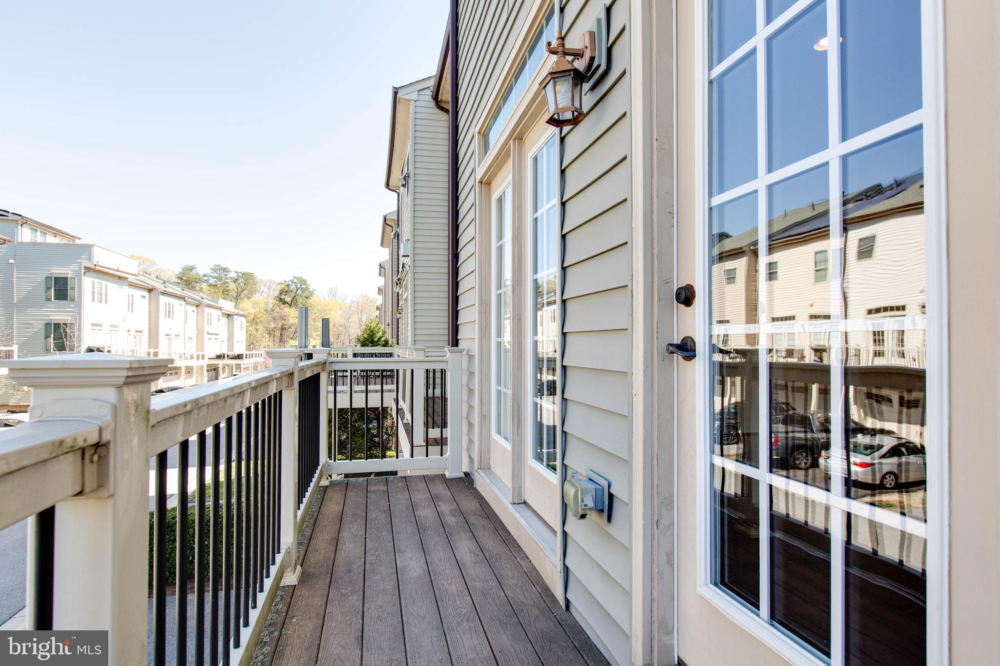 PARKSIDE - Residential Lease