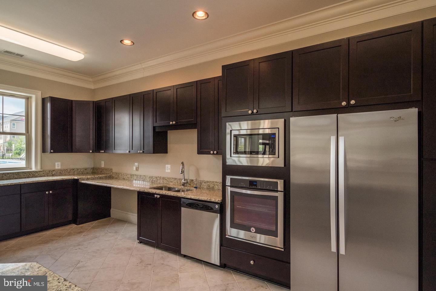 PARKSIDE - Residential Lease