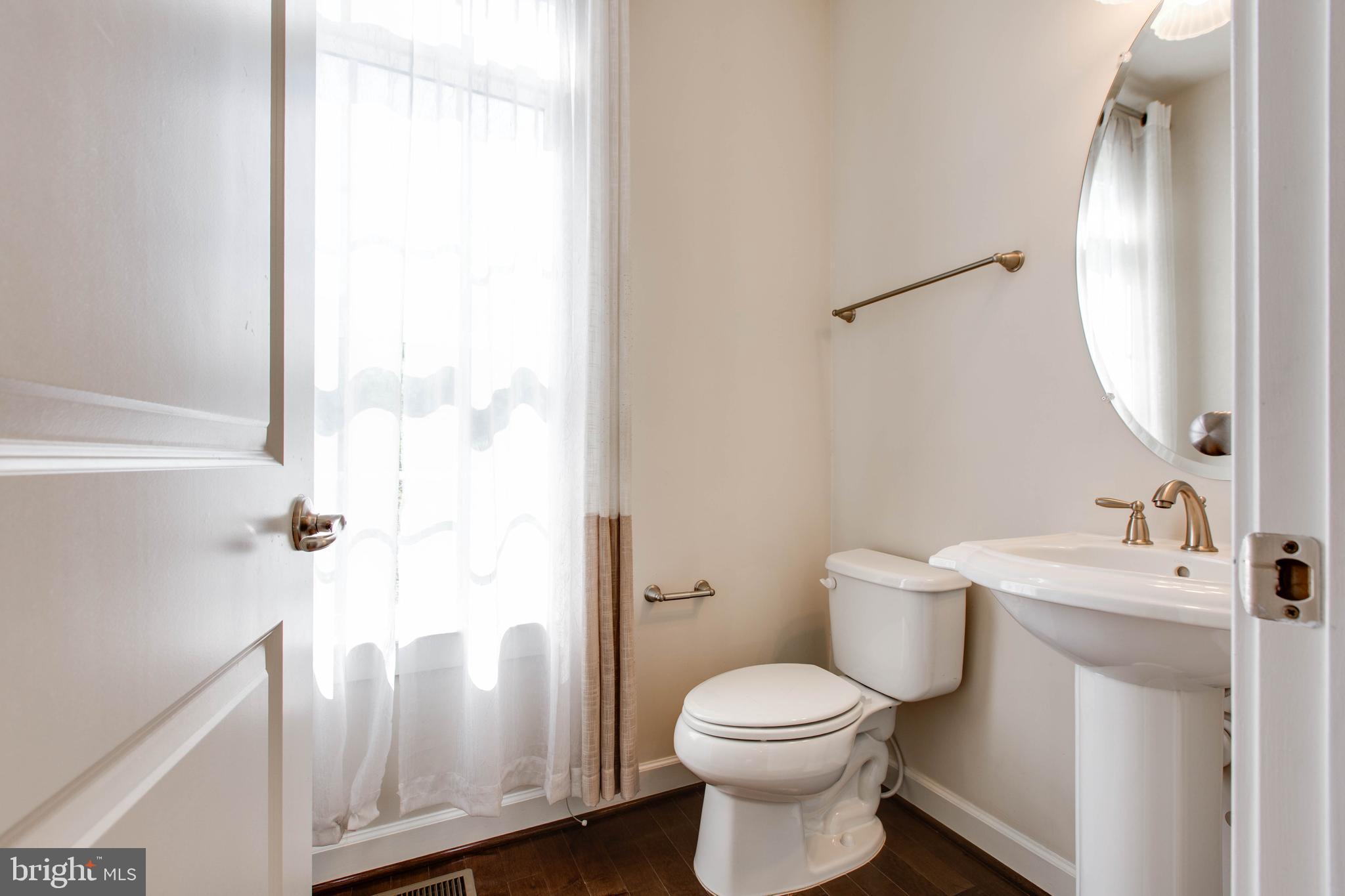 PARKSIDE - Residential Lease