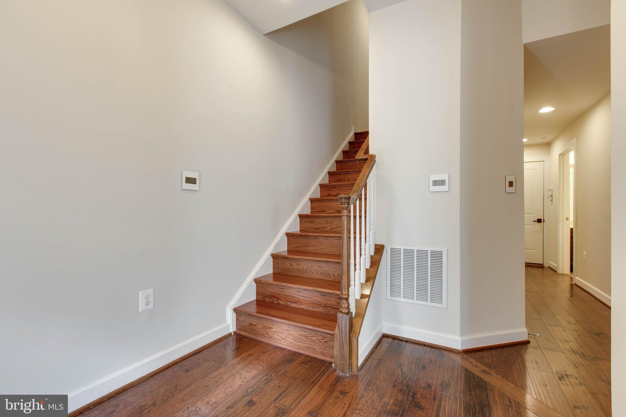 PARKSIDE - Residential Lease