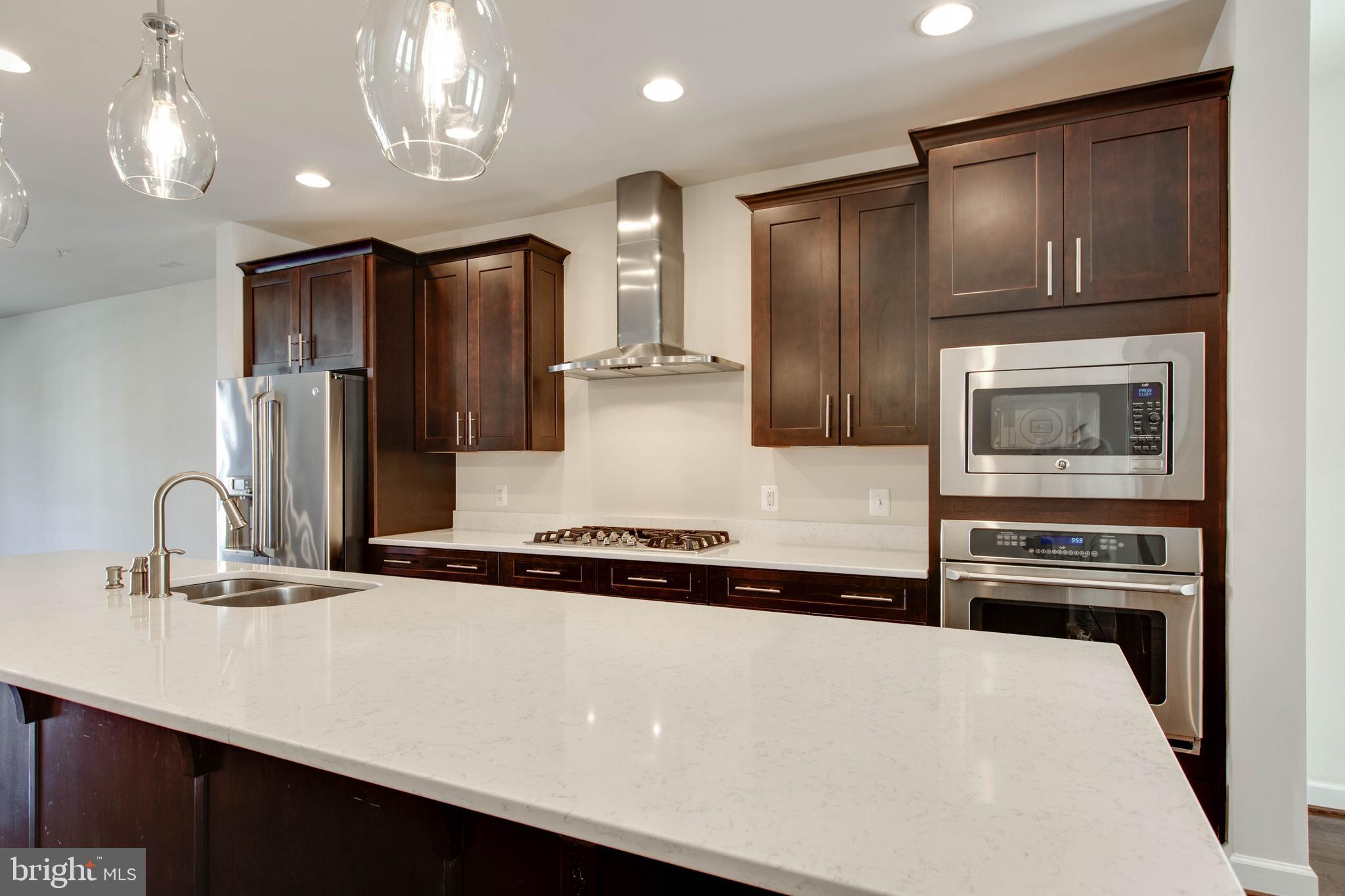 PARKSIDE - Residential Lease