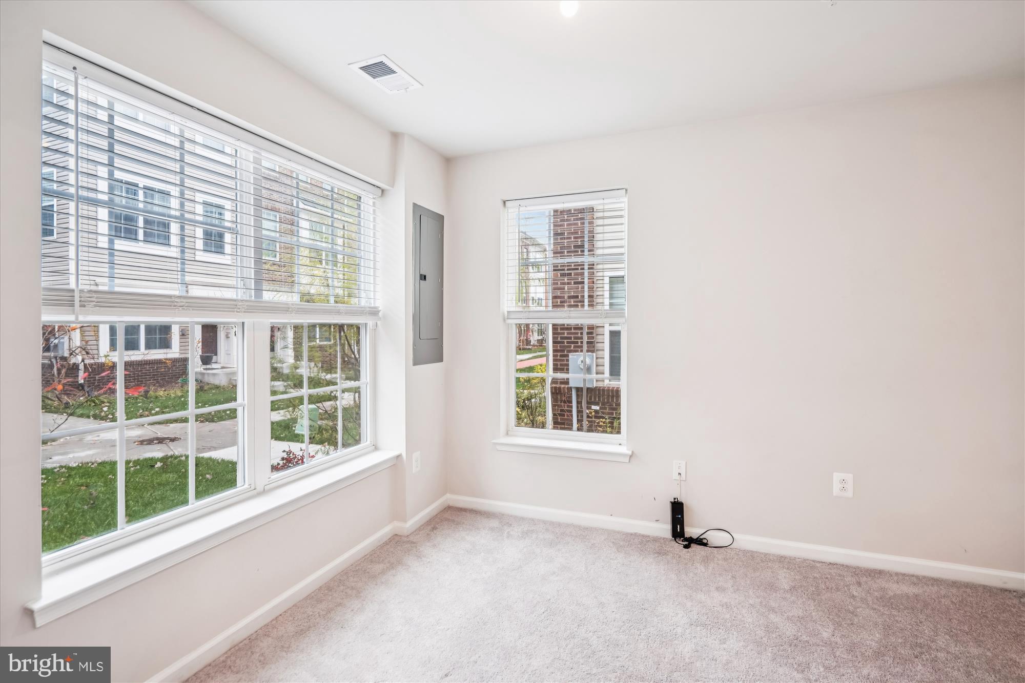 BRICK YARD STATION - Residential