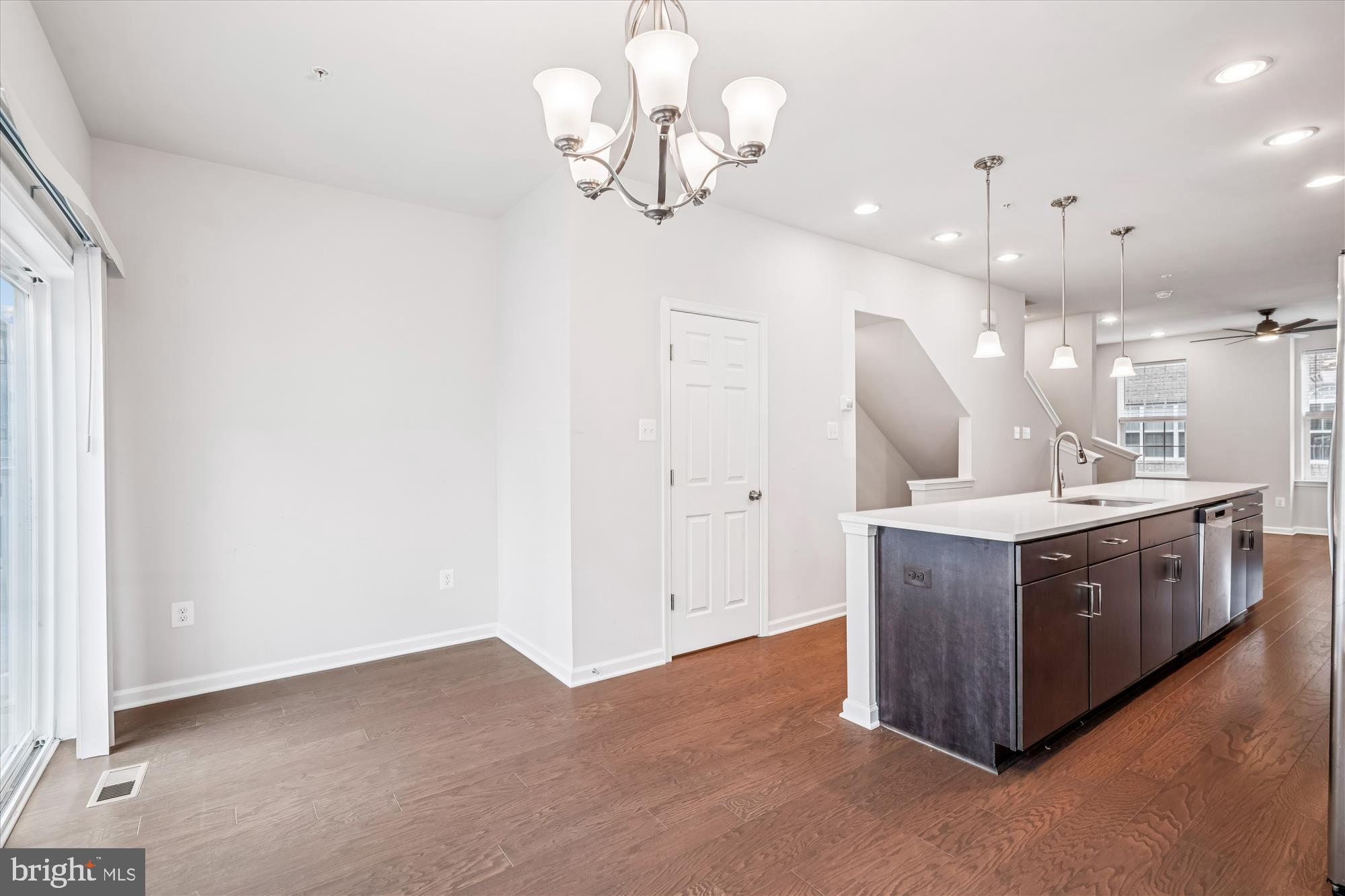 BRICK YARD STATION - Residential