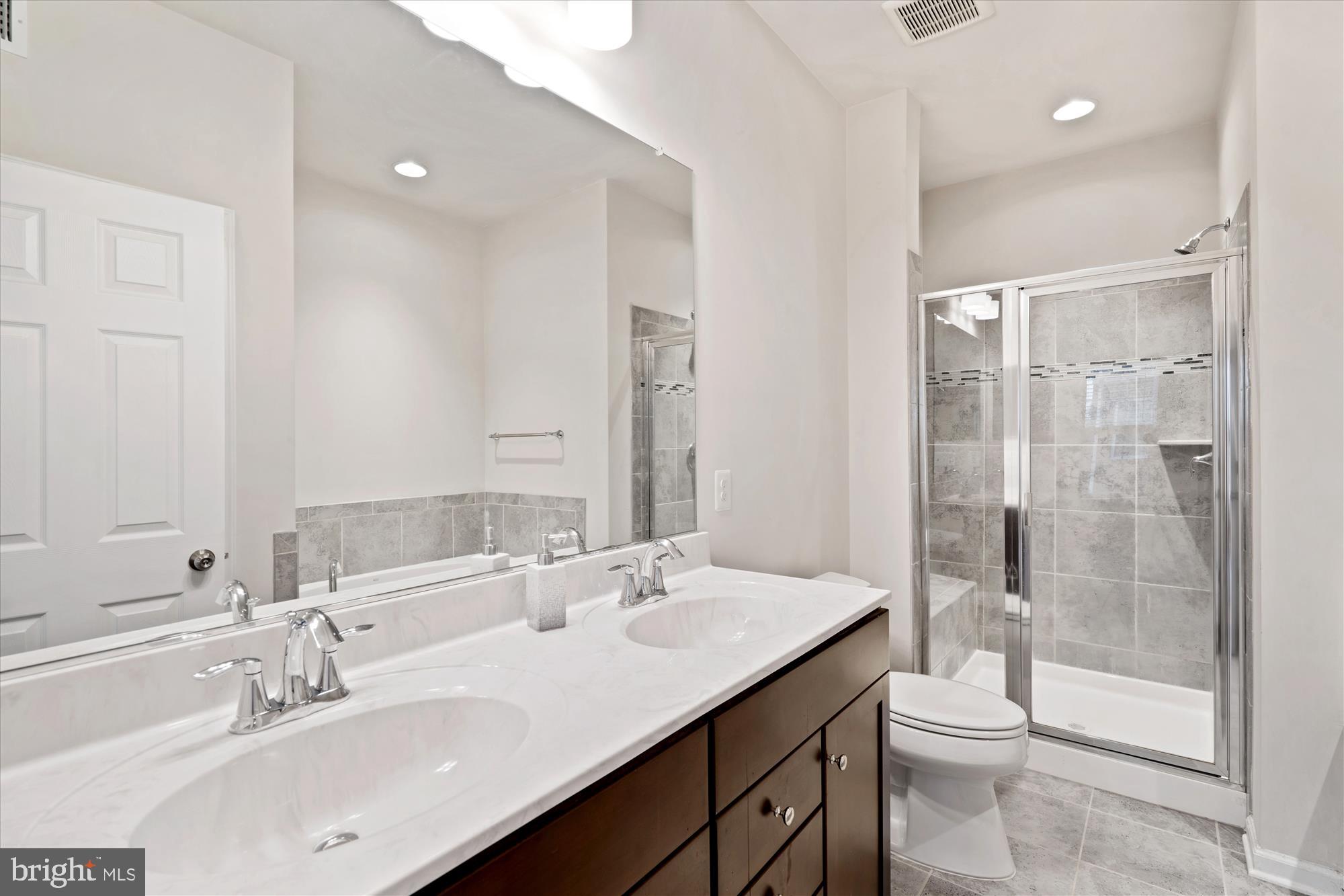 BRICK YARD STATION - Residential