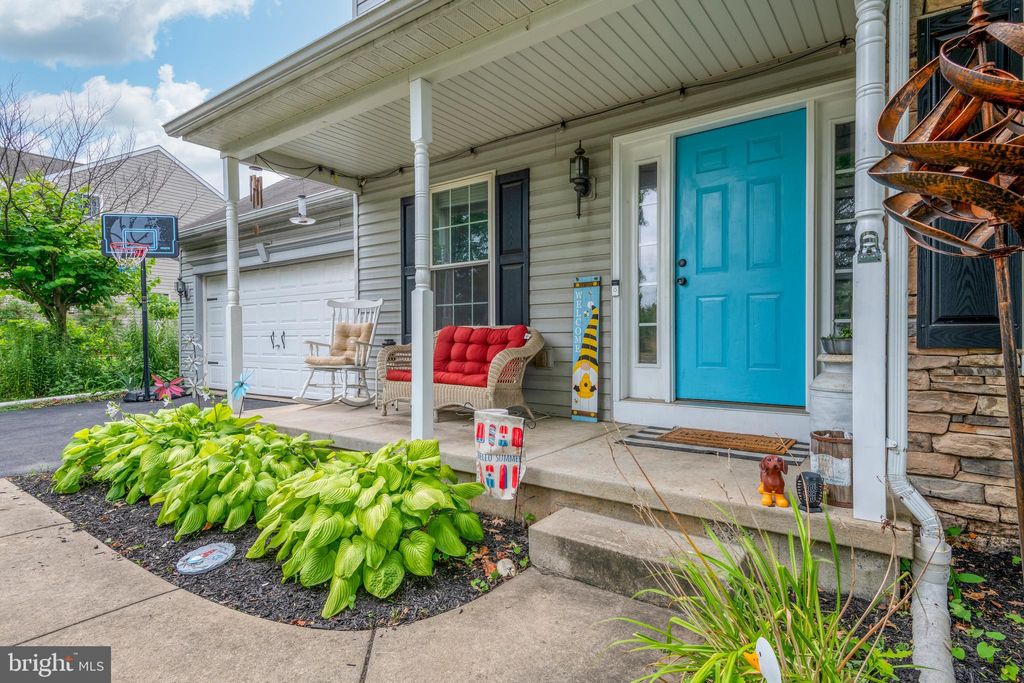 Photo of 122 N Summit Avenue, Quarryville, PA 17566 (MLS # PALA2054268)