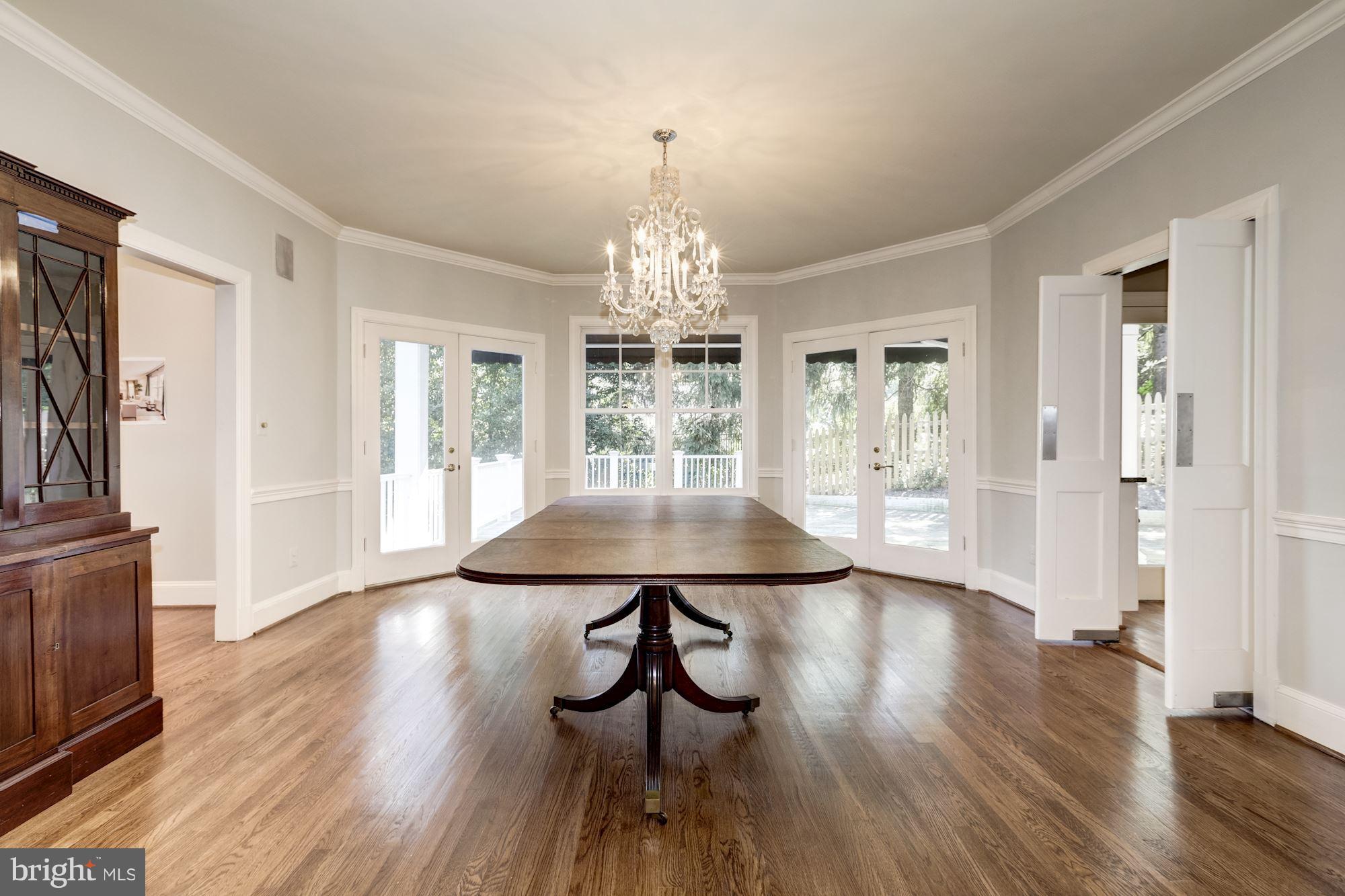 CHEVY CHASE - Residential