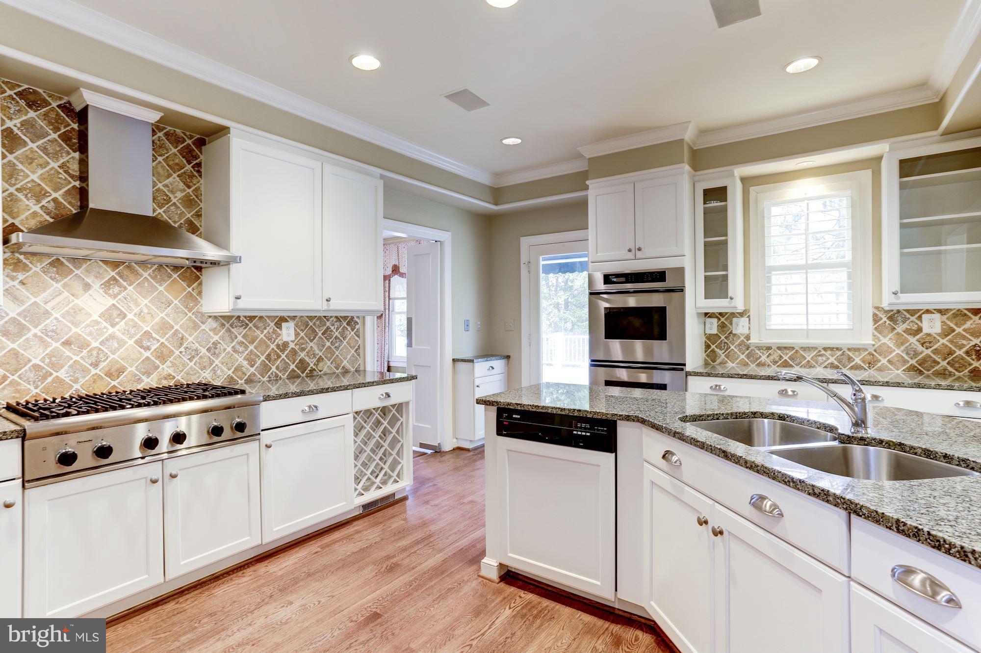 CHEVY CHASE - Residential