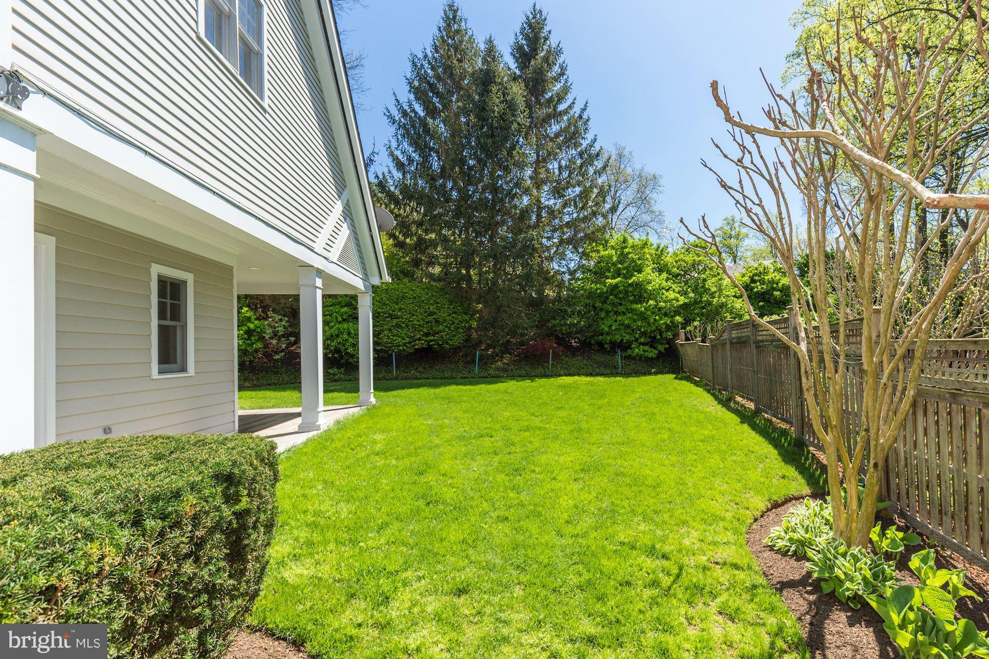 CHEVY CHASE - Residential