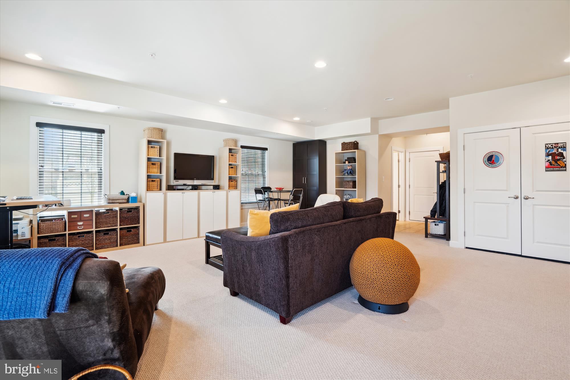 5435 STREAM BANK LANE