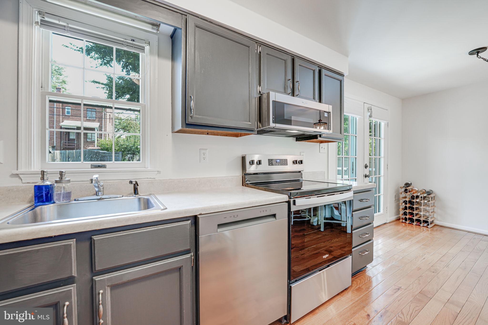 DEL RAY - Residential