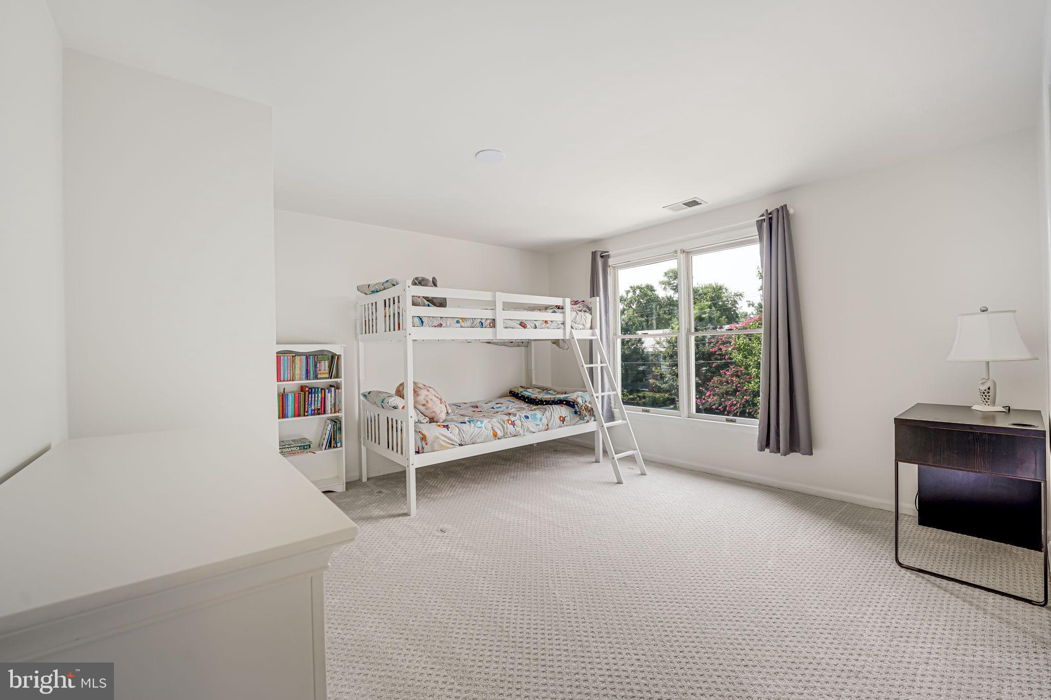 DEL RAY - Residential