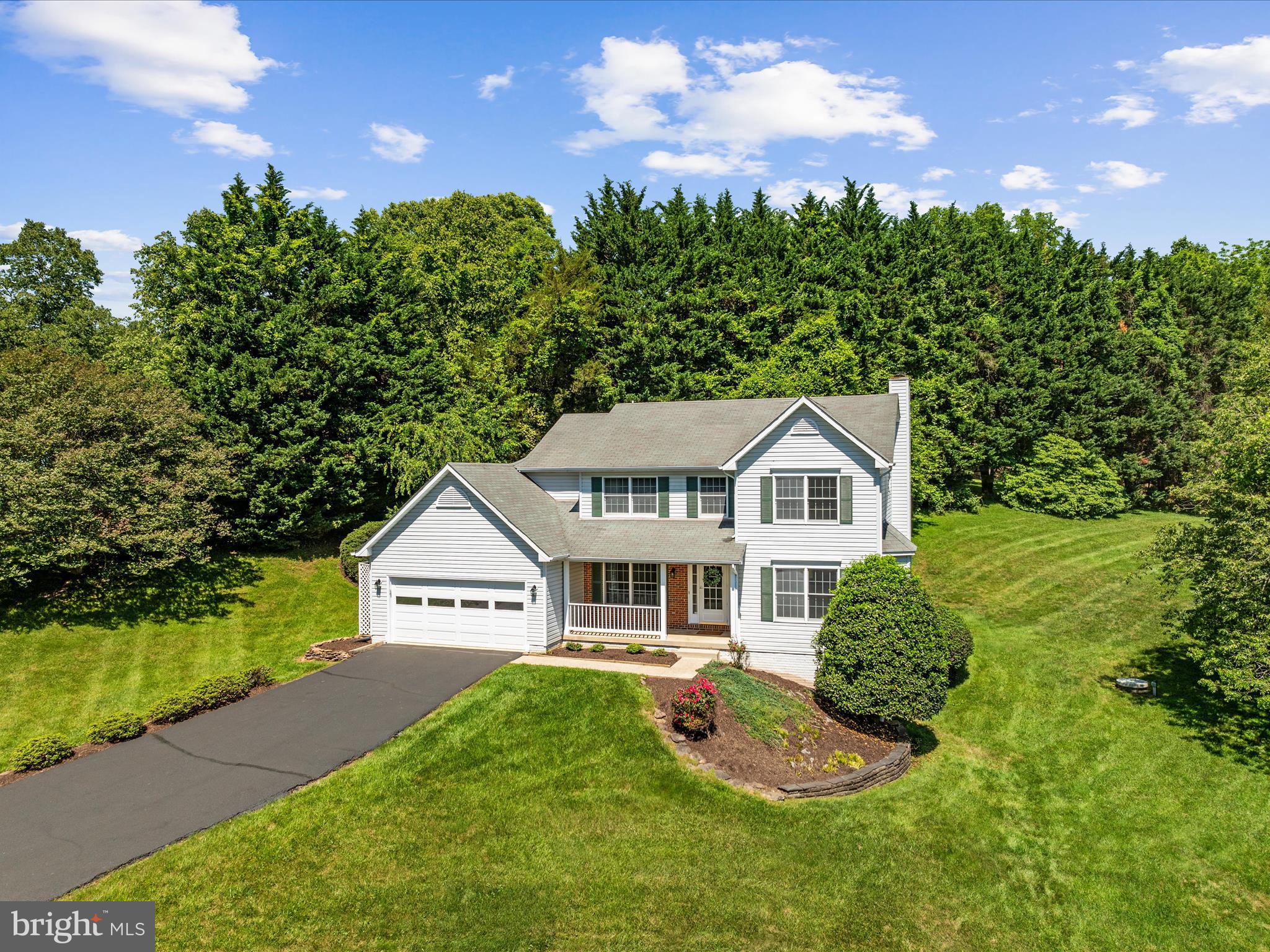 BUCKLAND OAKS - Residential