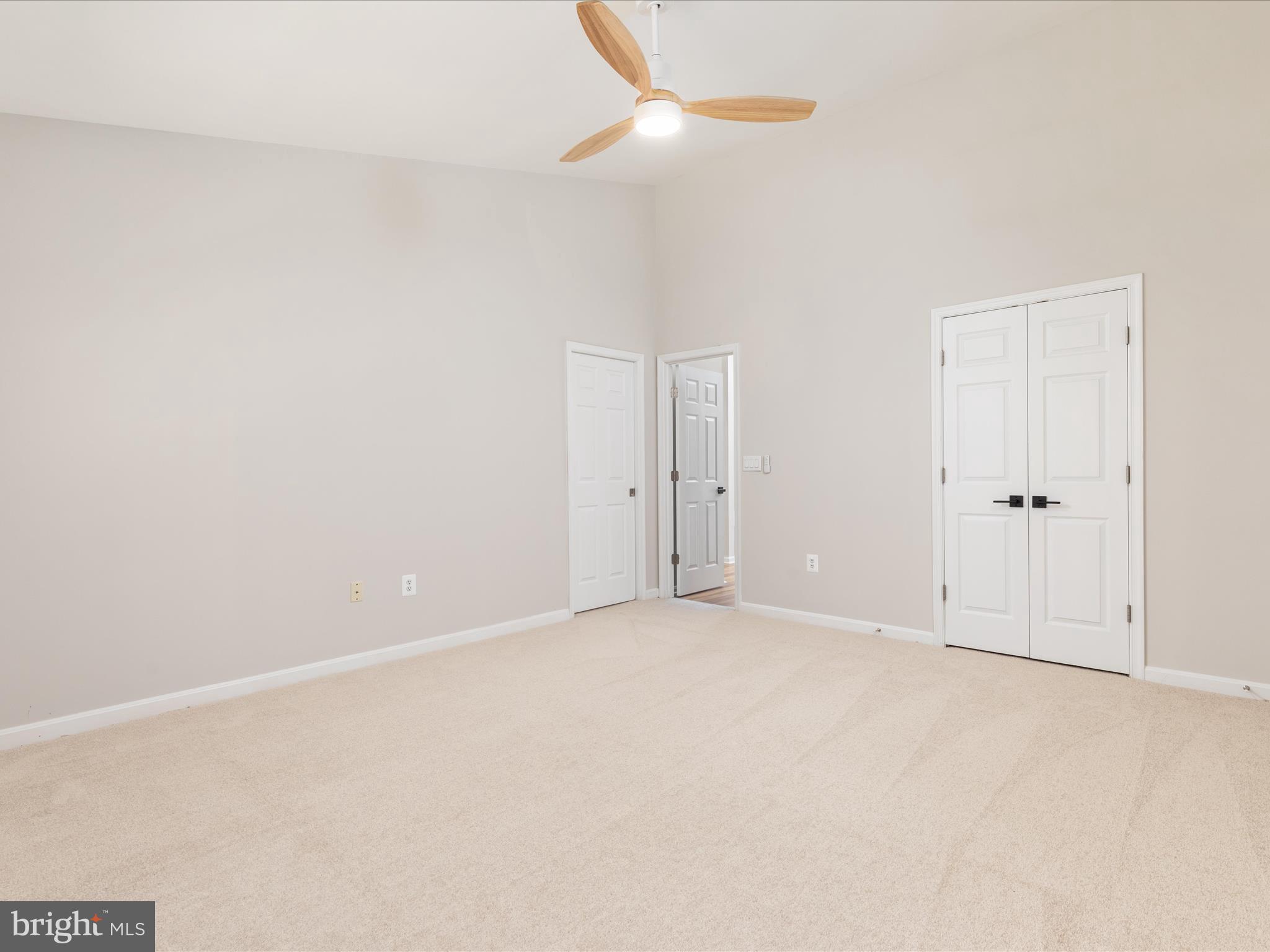 BUCKLAND OAKS - Residential