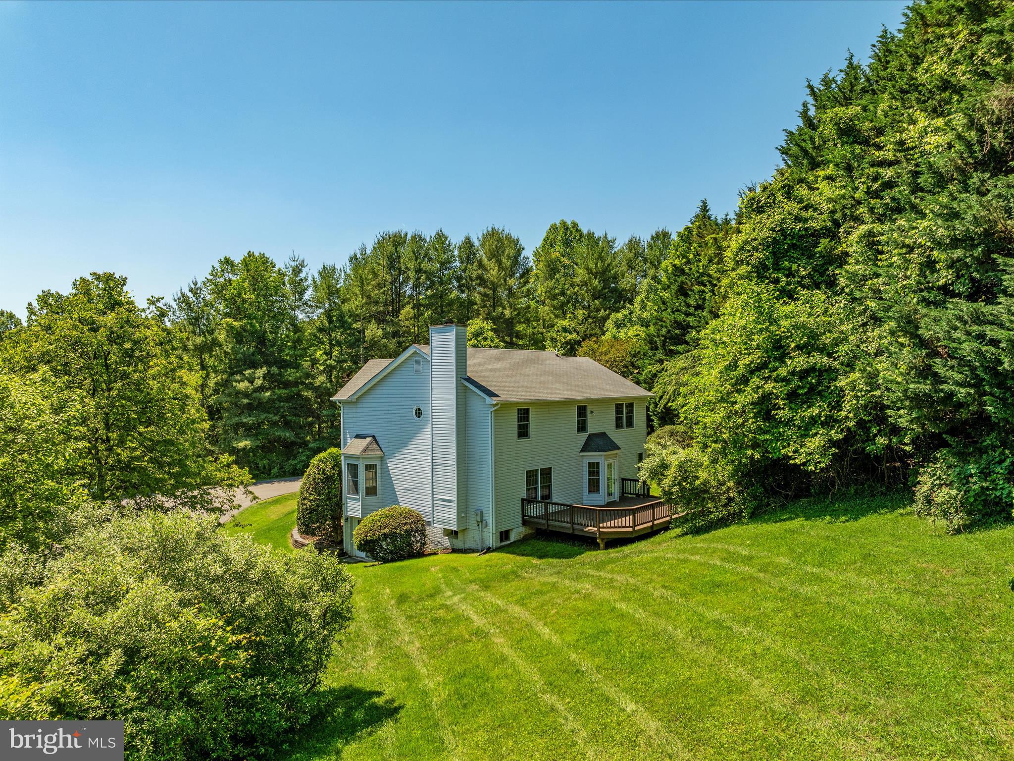 BUCKLAND OAKS - Residential