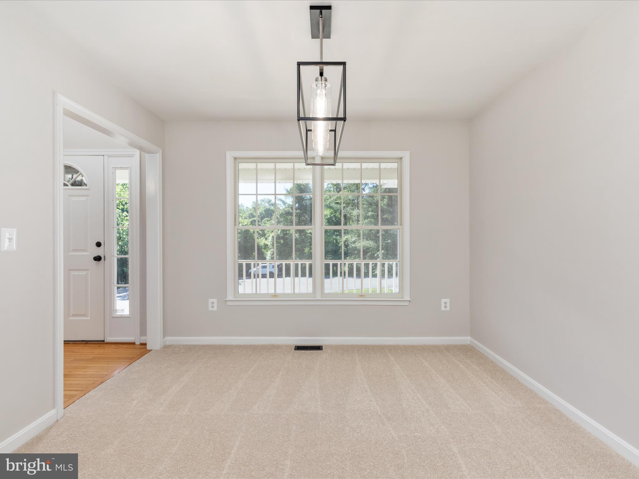 BUCKLAND OAKS - Residential