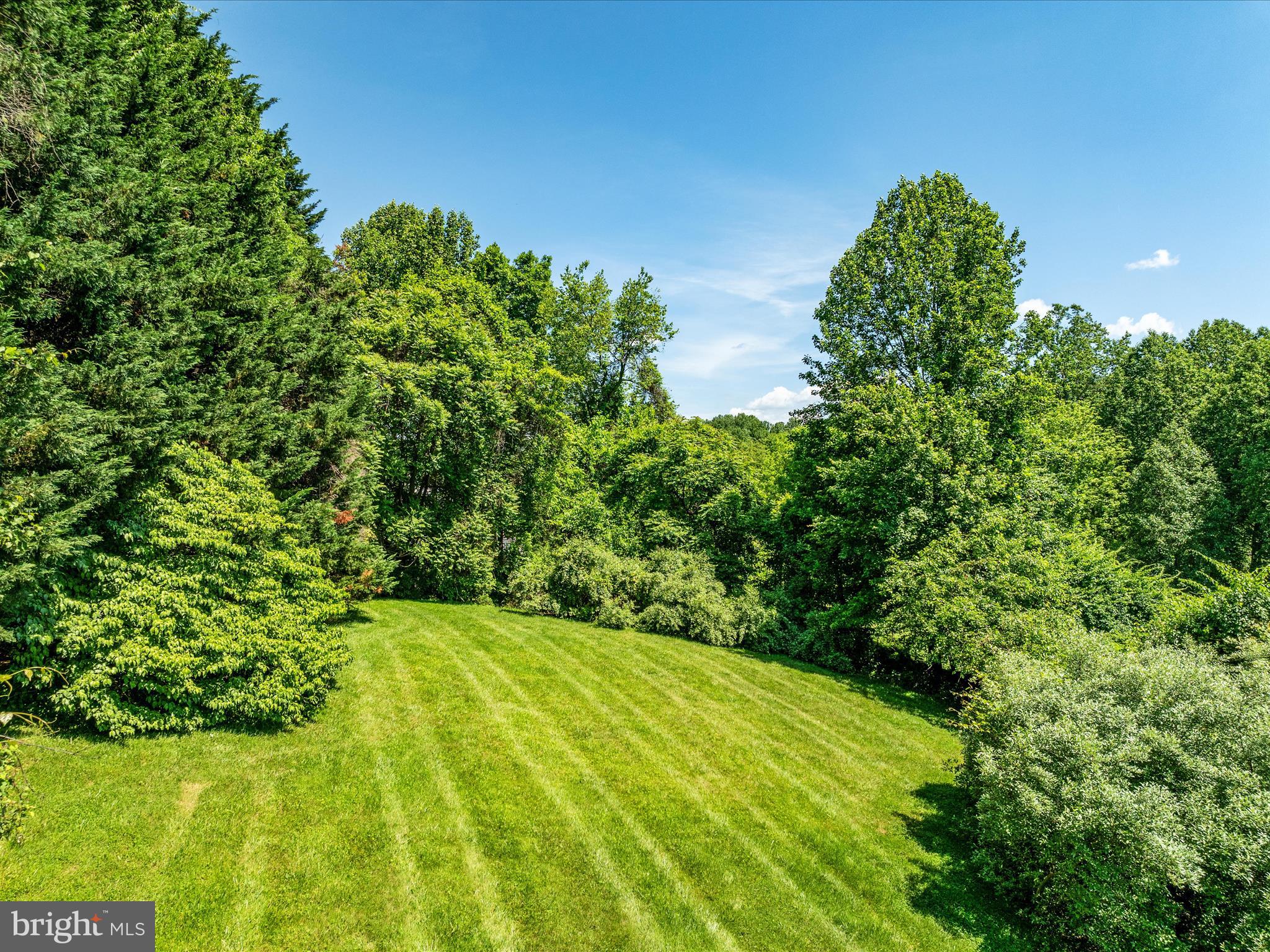 BUCKLAND OAKS - Residential