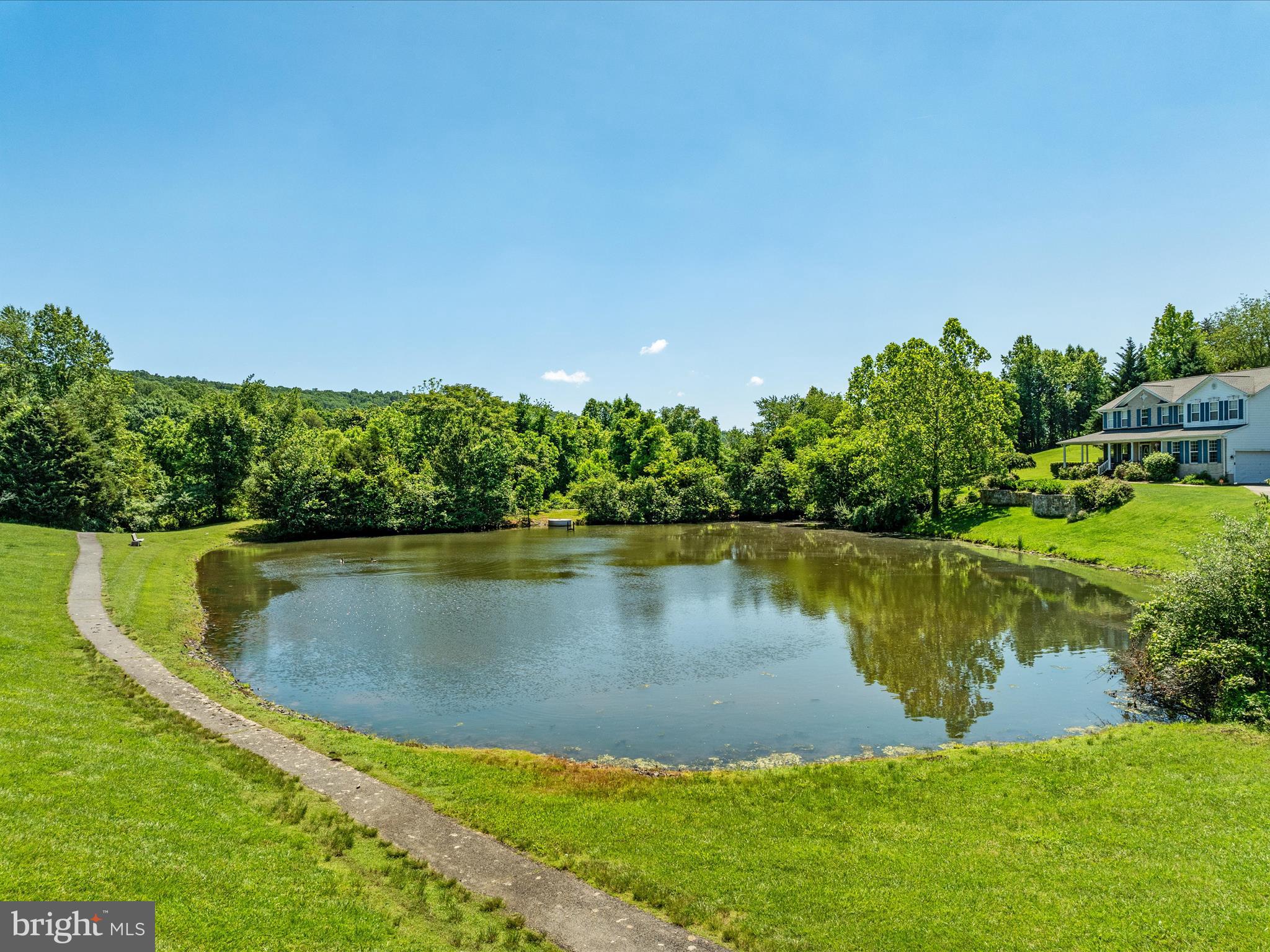 BUCKLAND OAKS - Residential