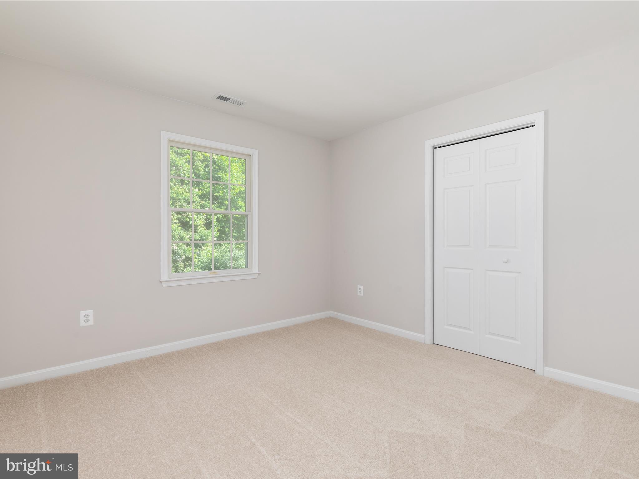 BUCKLAND OAKS - Residential