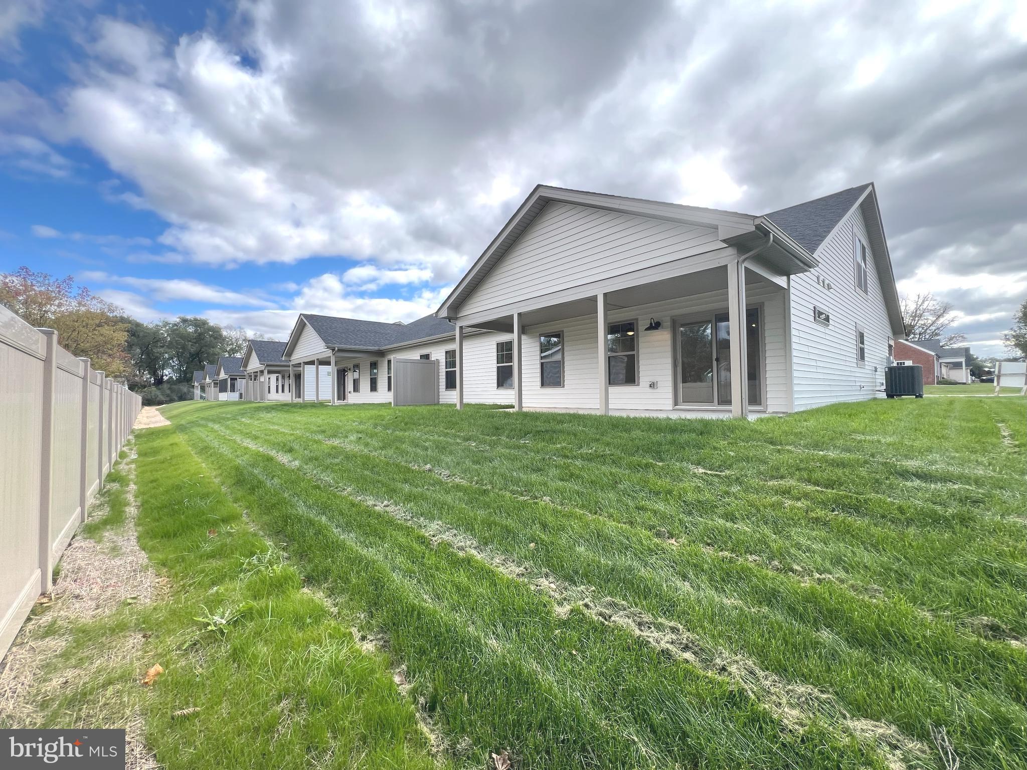 THE VILLAS AT WARM SPRINGS - Residential